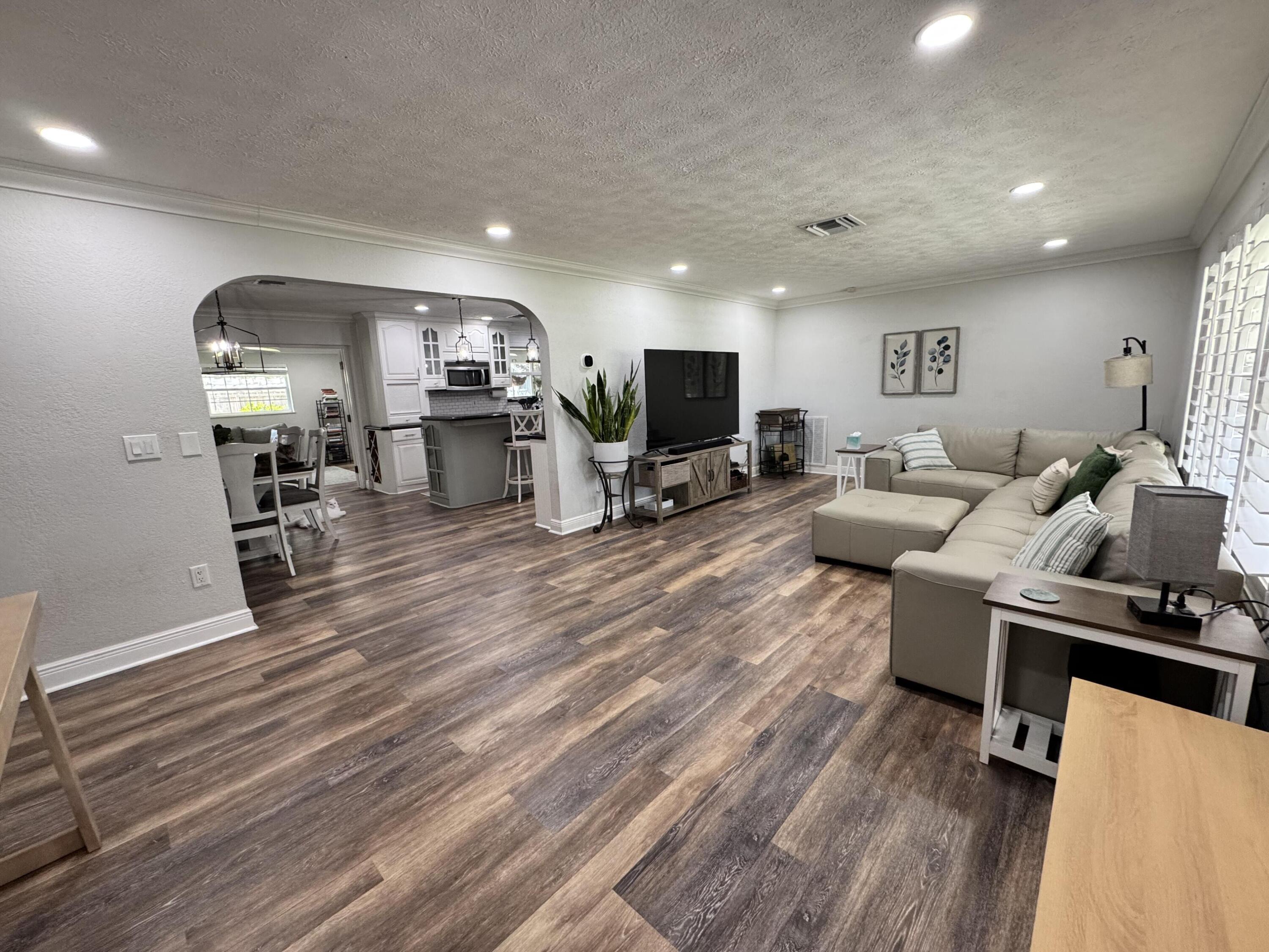 7828 Saint Andrews Road, Lake Worth, FL 33467, Lake Worth - Photo 4