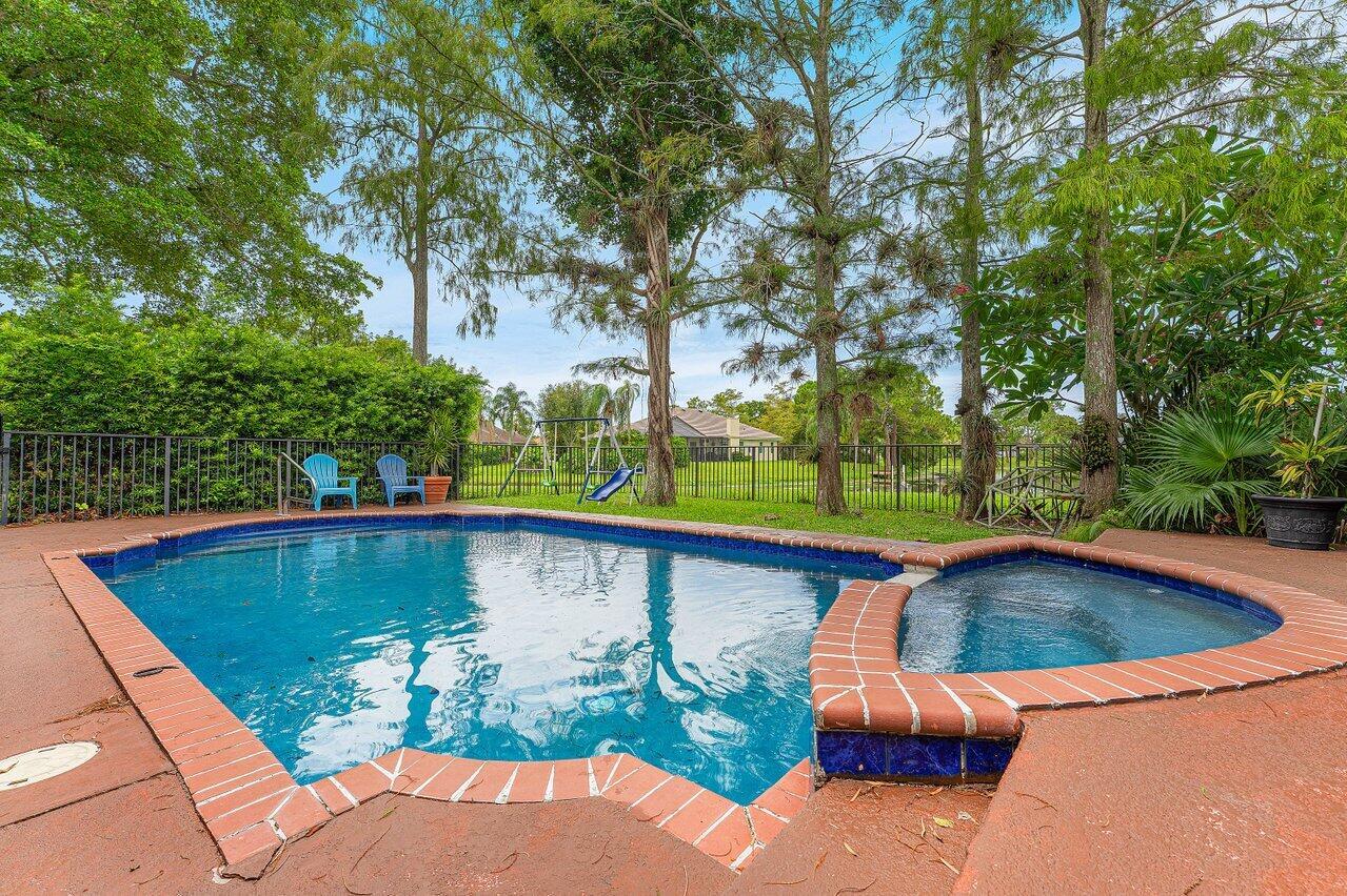 1726 TREEHAVEN Court, Wellington, FL 33414, Wellington - Photo 2