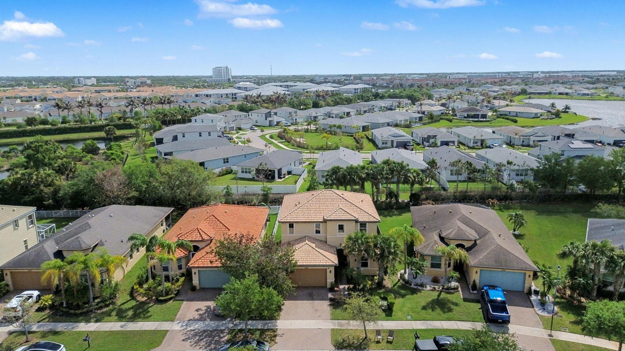 11316 SW Barton Way, Port St. Lucie, FL 34987, Port St. Lucie - Photo 2
