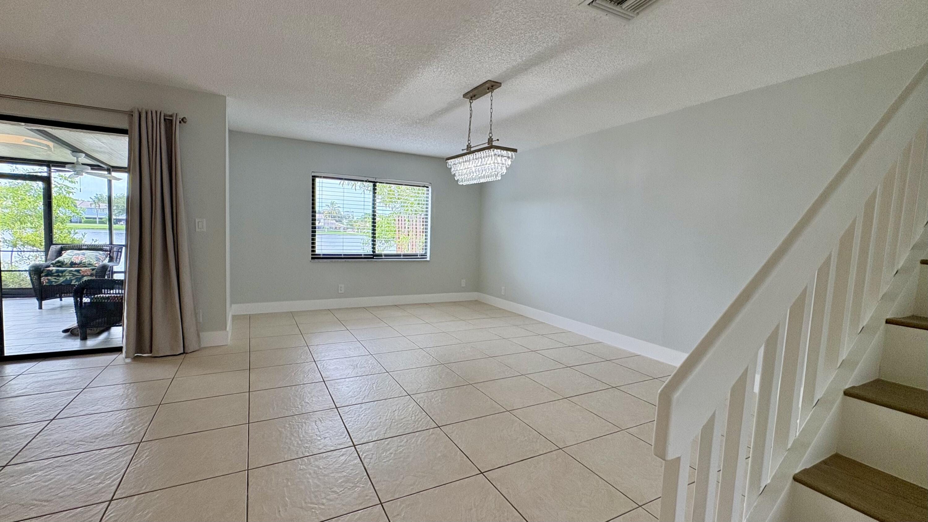 5325 TENNIS Lane, Delray Beach, FL 33484, Delray Beach - Photo 4