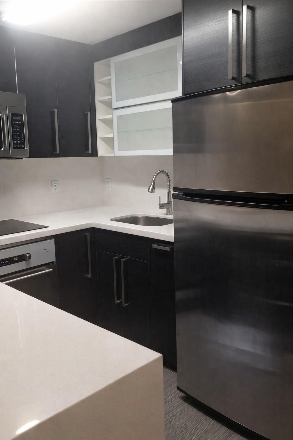 2020 NE 135TH Street 502, North Miami, FL 33181, North Miami - Photo 4