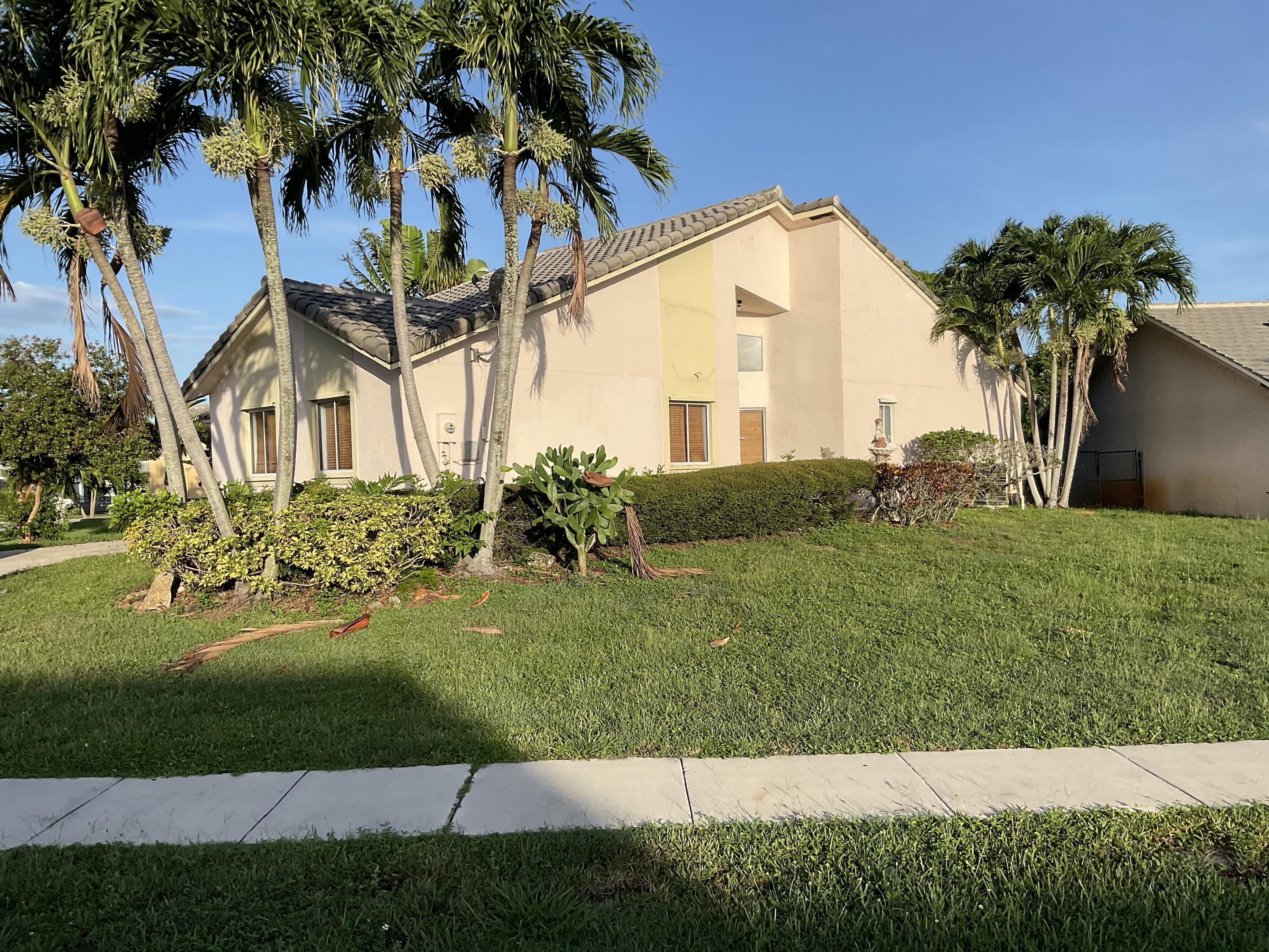 6099 Farmers Place, Lake Worth, FL 33463, Lake Worth - Photo 4