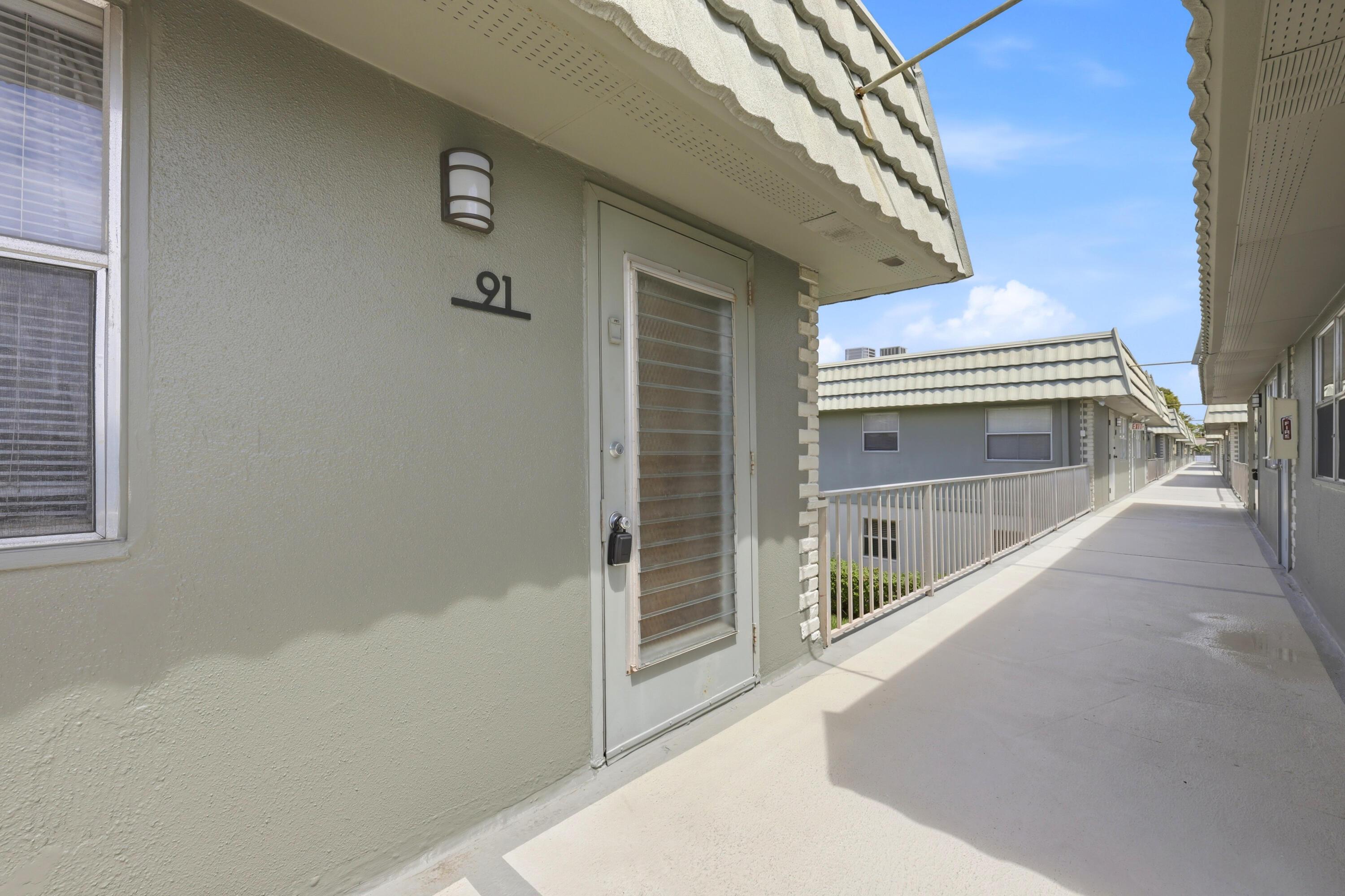91 FLANDERS B, Delray Beach, FL 33484, Delray Beach - Photo 2