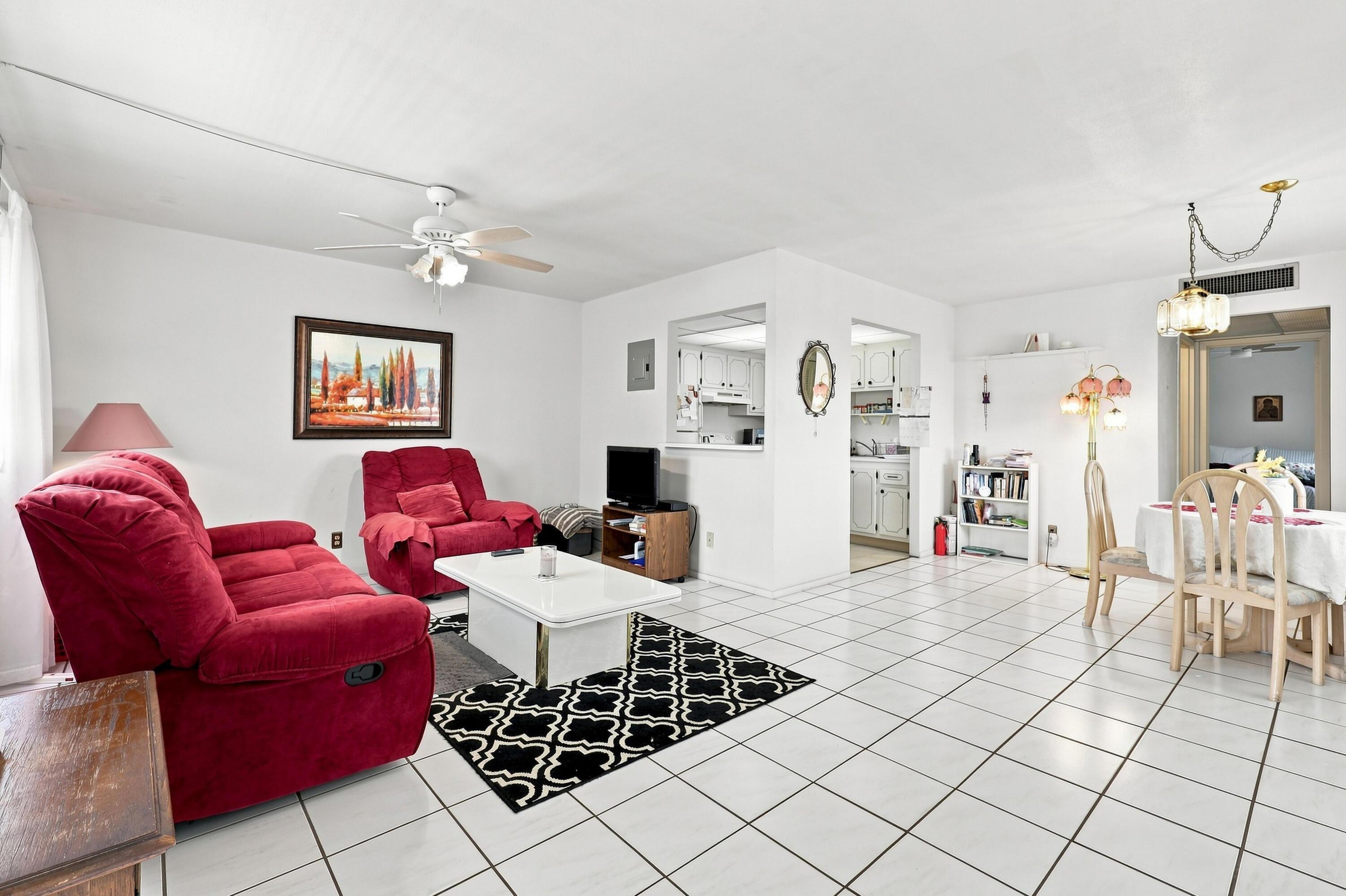 91 FLANDERS B, Delray Beach, FL 33484, Delray Beach - Photo 5