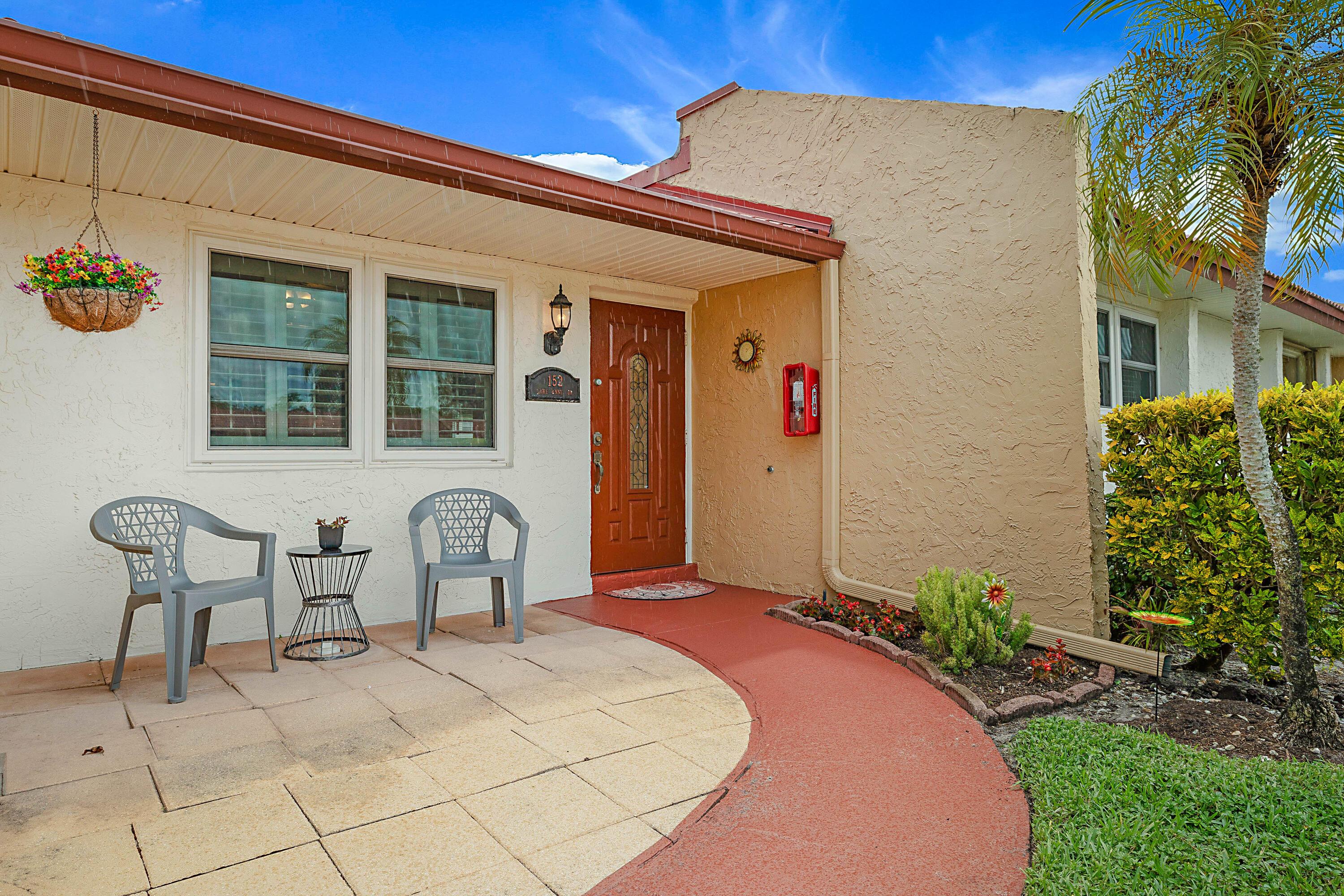 152 LAKE ANNE Drive 152, West Palm Beach, FL 33411, West Palm Beach