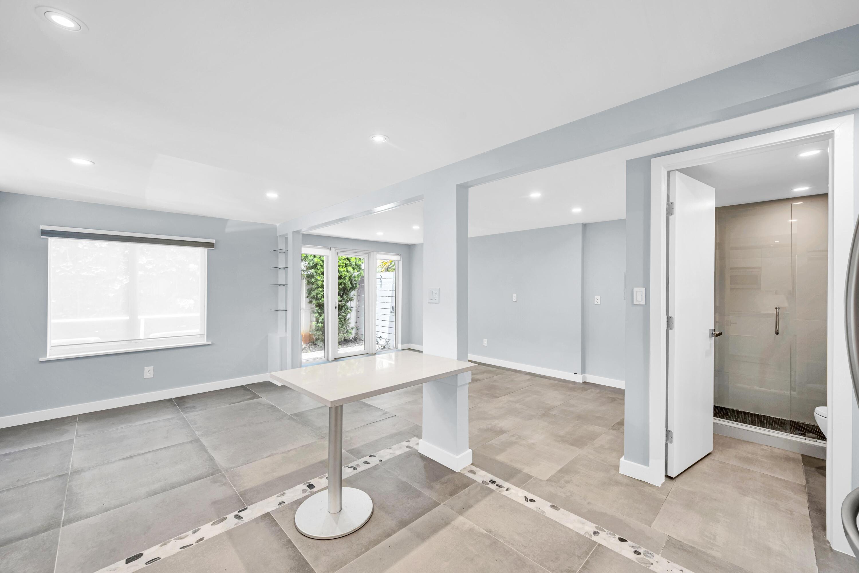 828 NE 17TH Way 3, Fort Lauderdale, FL 33304, Fort Lauderdale - Photo 3