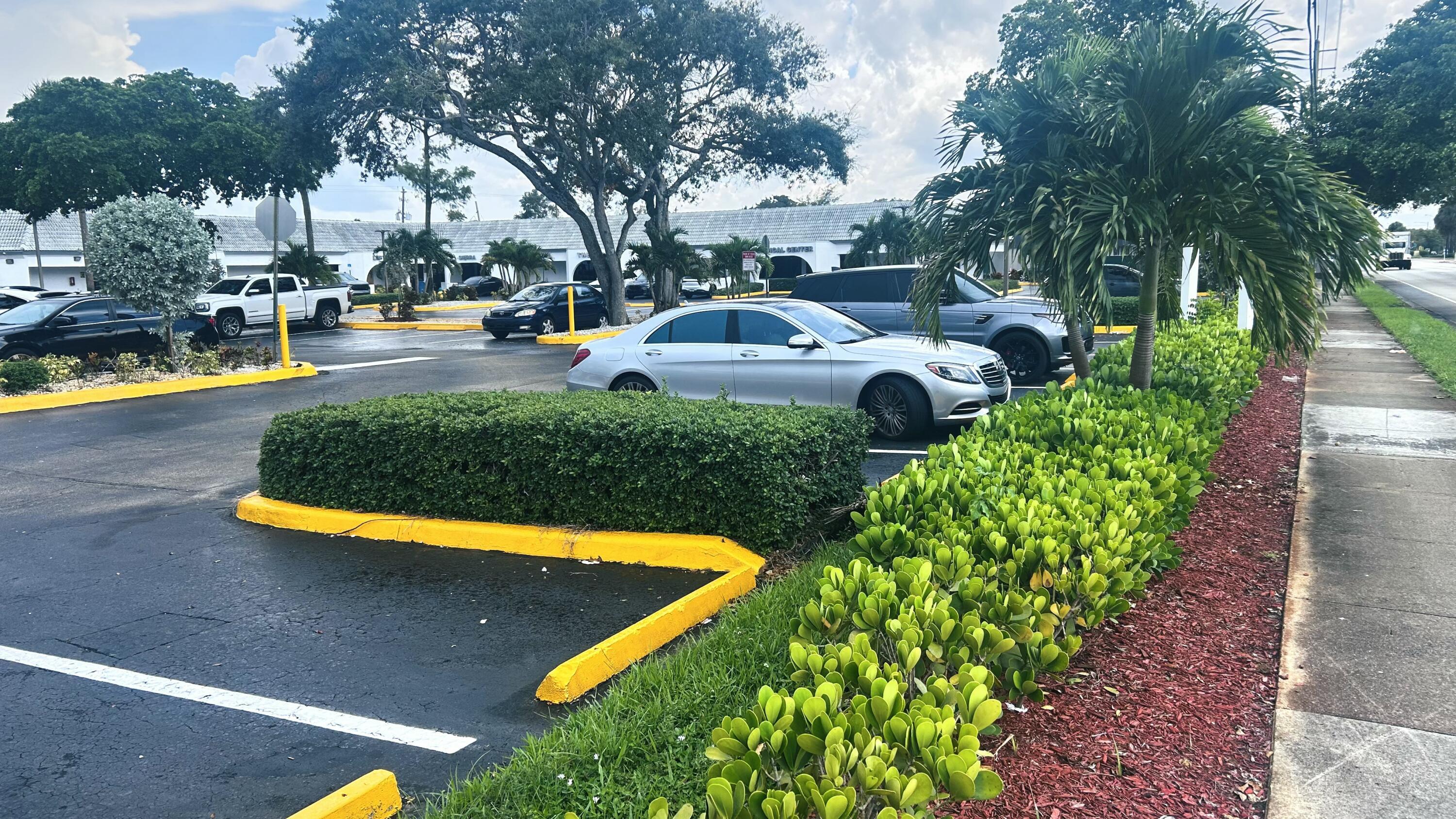 7100 W COMMERCIAL Boulevard 109, Lauderhill, FL 33319, Lauderhill - Photo 3