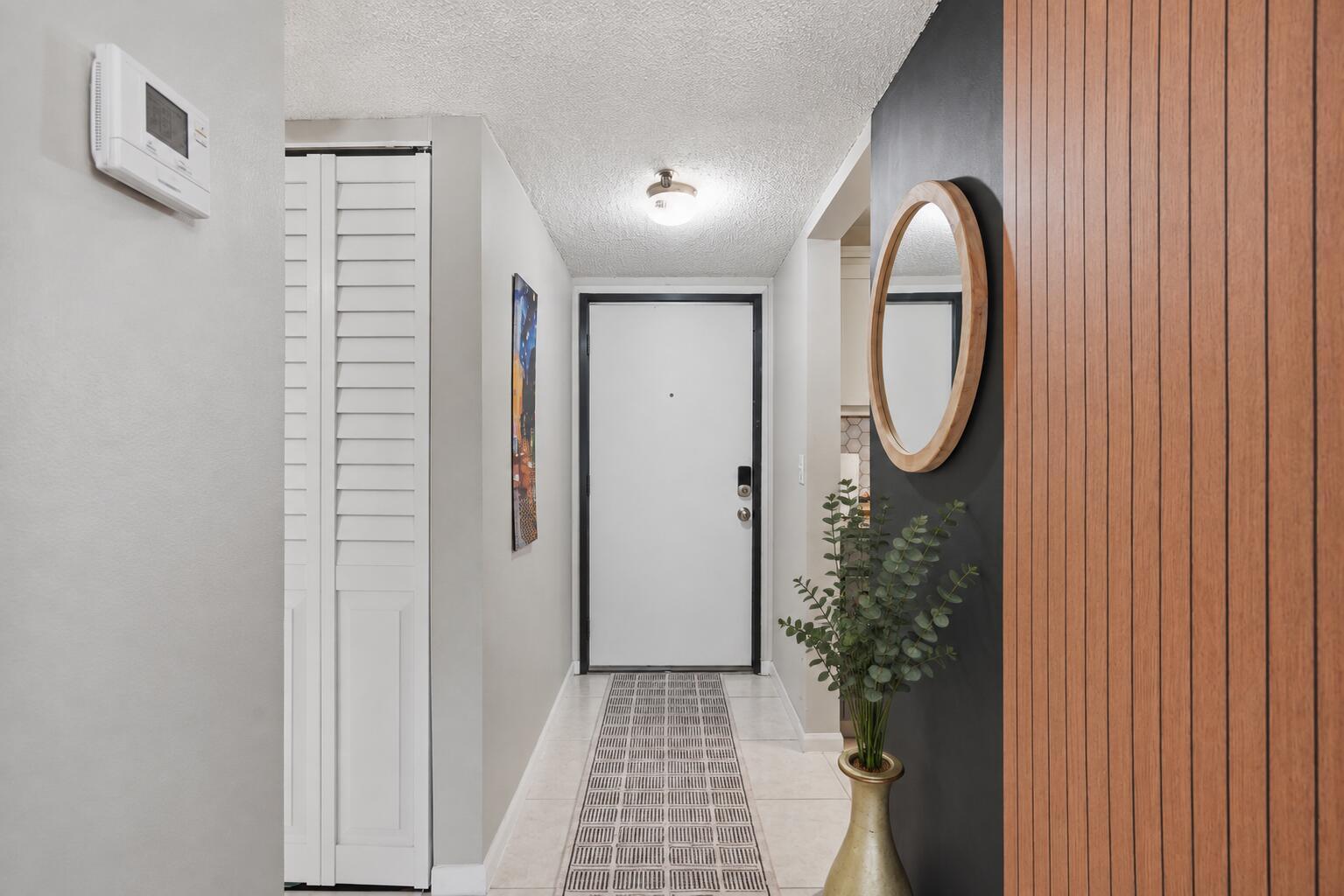 4640 Lucerne Lakes Boulevard W 404, Lake Worth, FL 33467, Lake Worth - Photo 3