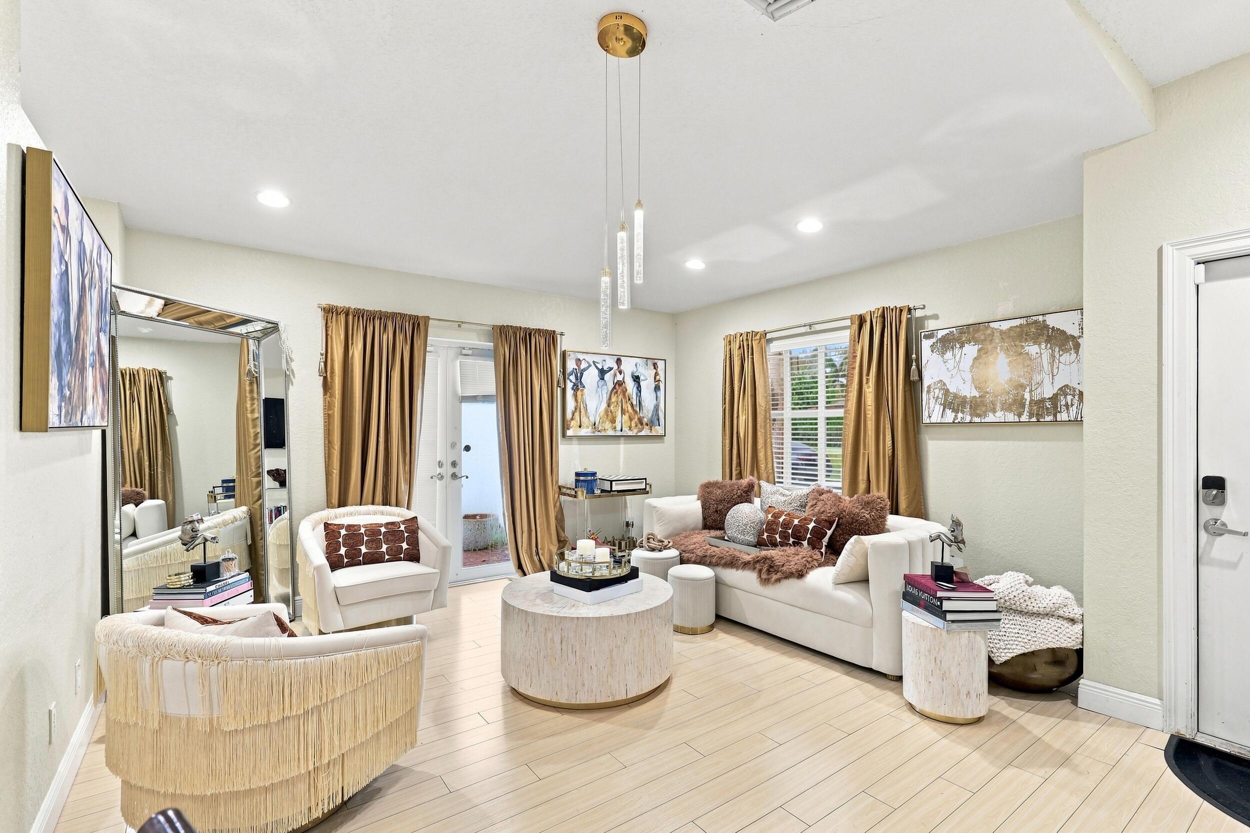 2118 E RIDGE Circle E, Boynton Beach, FL 33435, Boynton Beach - Photo 3