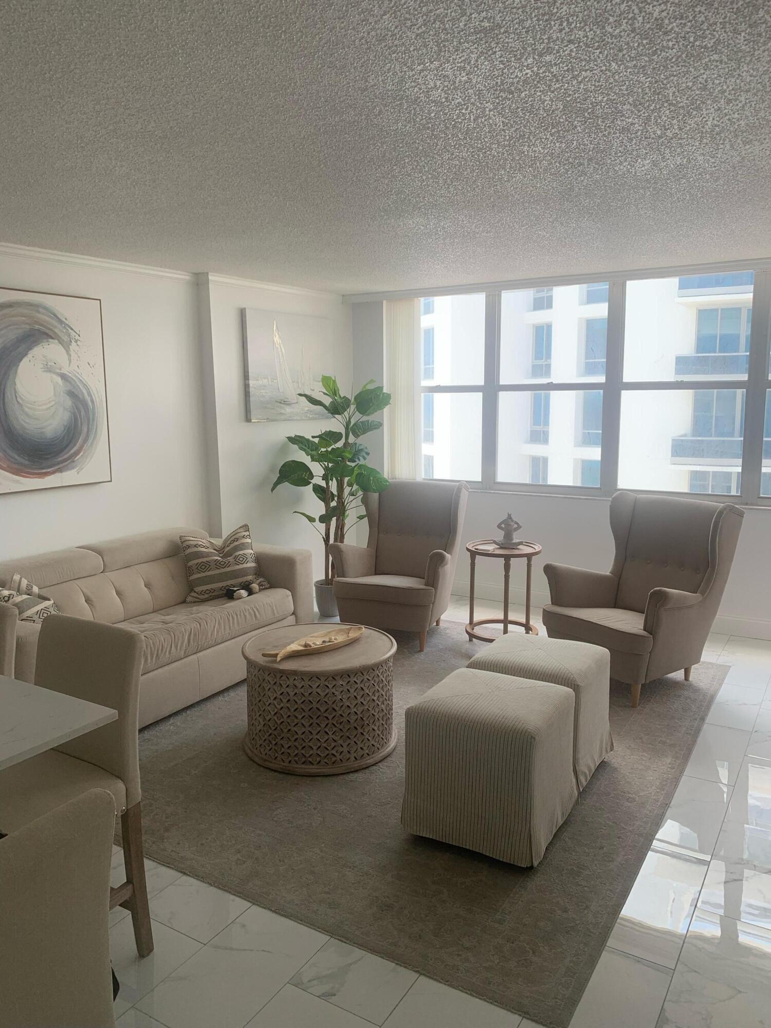 6039 COLLINS Avenue 1722, Miami Beach, FL 33140, Miami Beach - Photo 3