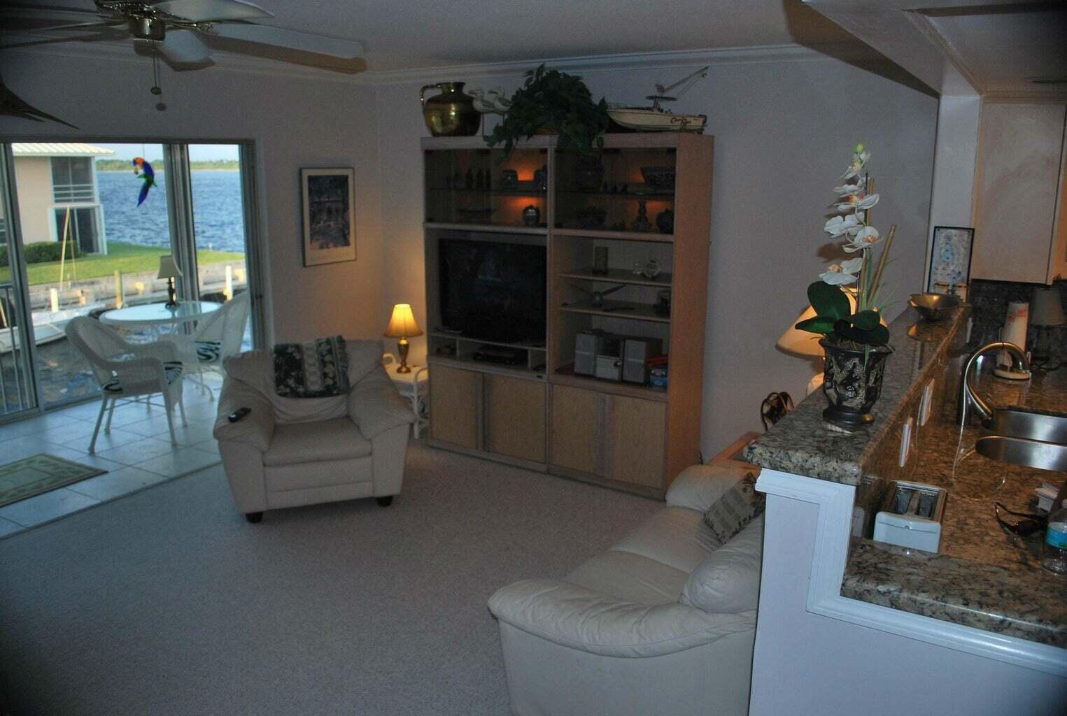 100 Lehane Terrace 26, North Palm Beach, FL 33408, North Palm Beach - Photo 4