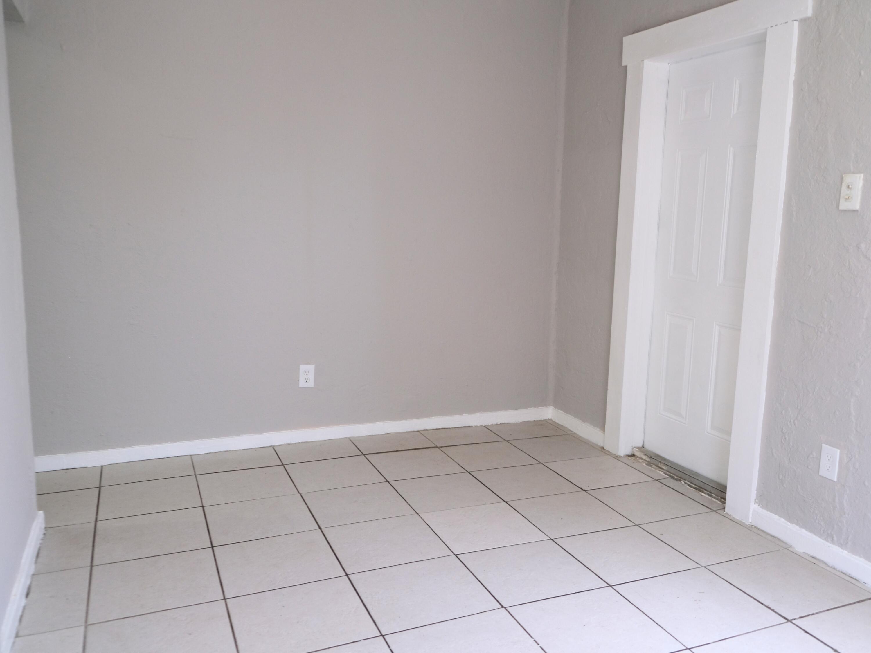 1104 22ND Street A, West Palm Beach, FL 33407, West Palm Beach - Photo 2