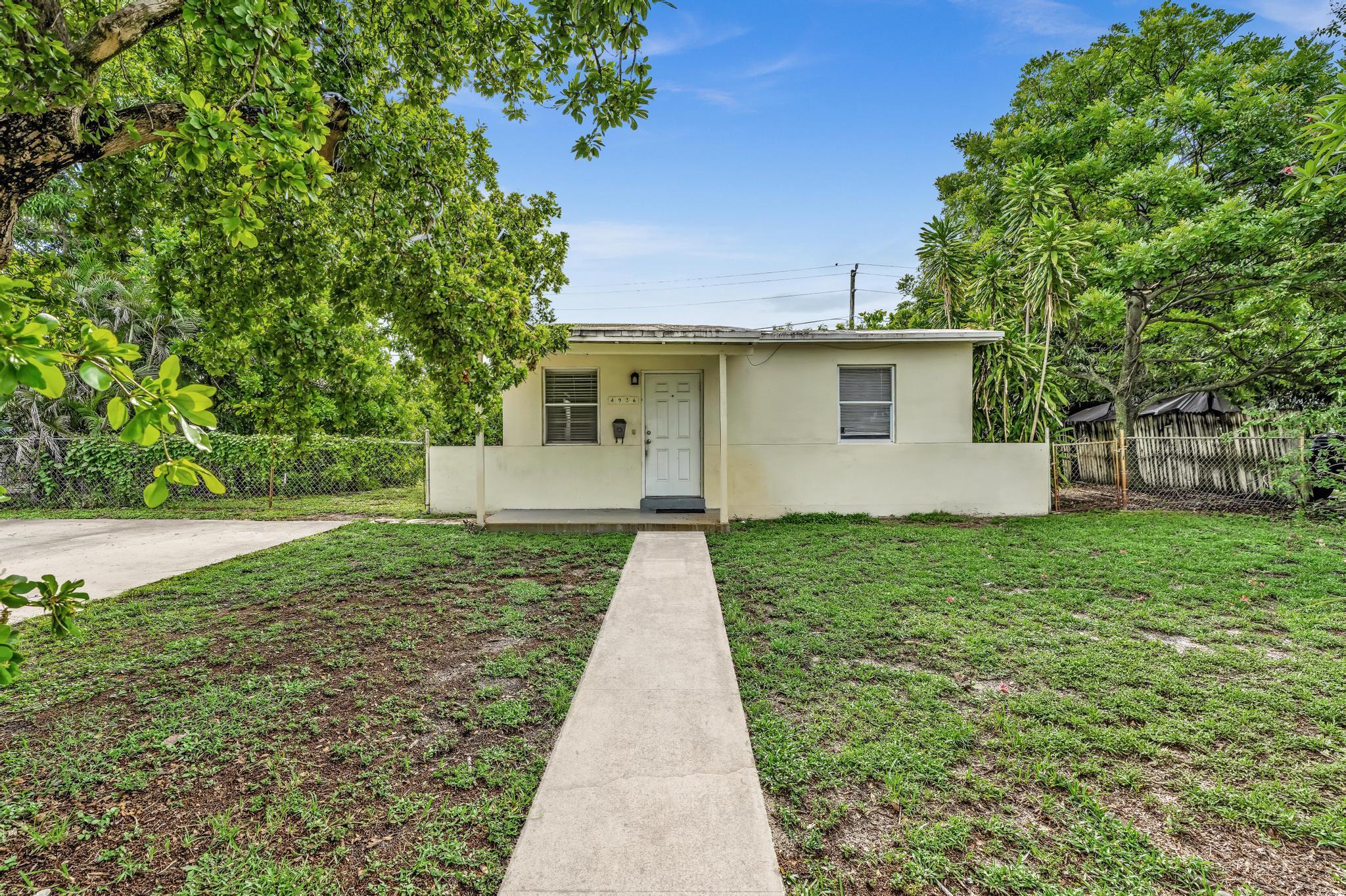 4936 NE 14TH Avenue, Pompano Beach, FL 33064, Pompano Beach - Photo 4