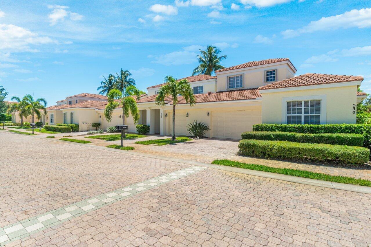 526 COMMONS Drive, Palm Beach Gardens, FL 33418, Palm Beach Gardens