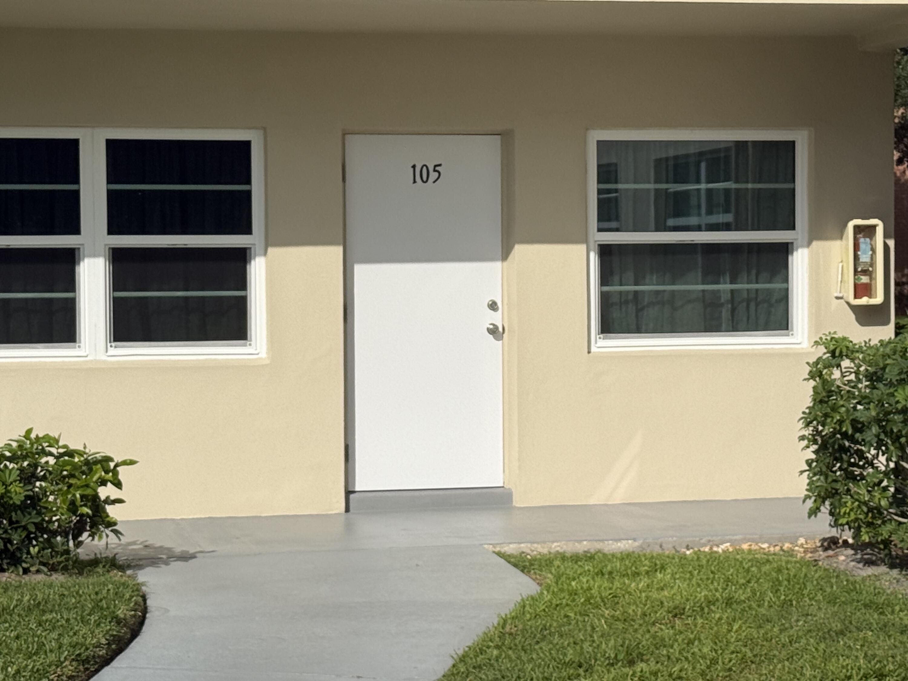 28 PINE ARBOR 105, Vero Beach, FL 32962, Vero Beach - Photo 4