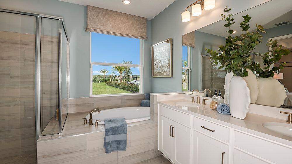 3618 SE CEDARSTONE Place, Port St. Lucie, FL 34984, Port St. Lucie - Photo 4