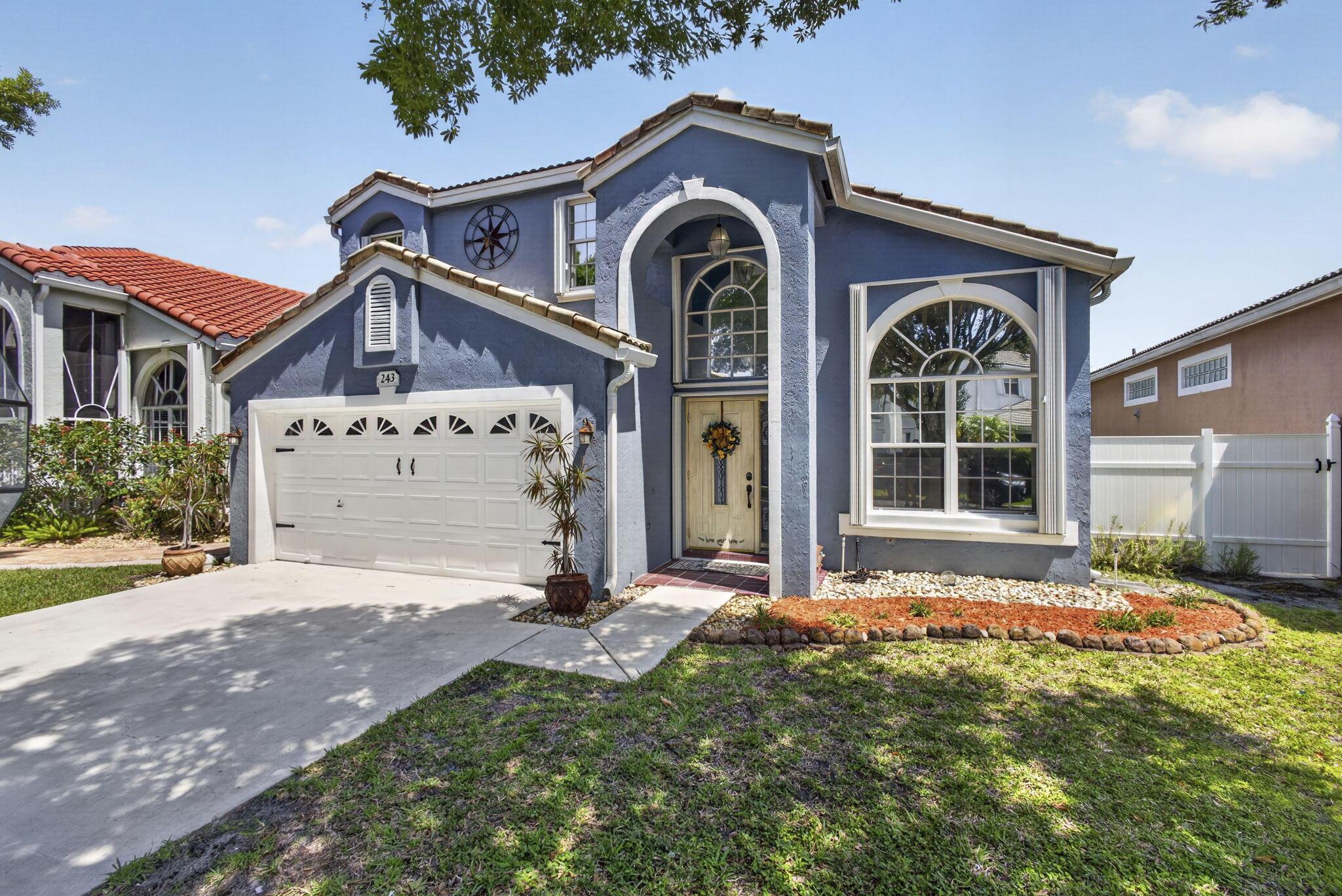 243 WEDGEWOOD Circle, Greenacres, FL 33463, Greenacres - Photo 3