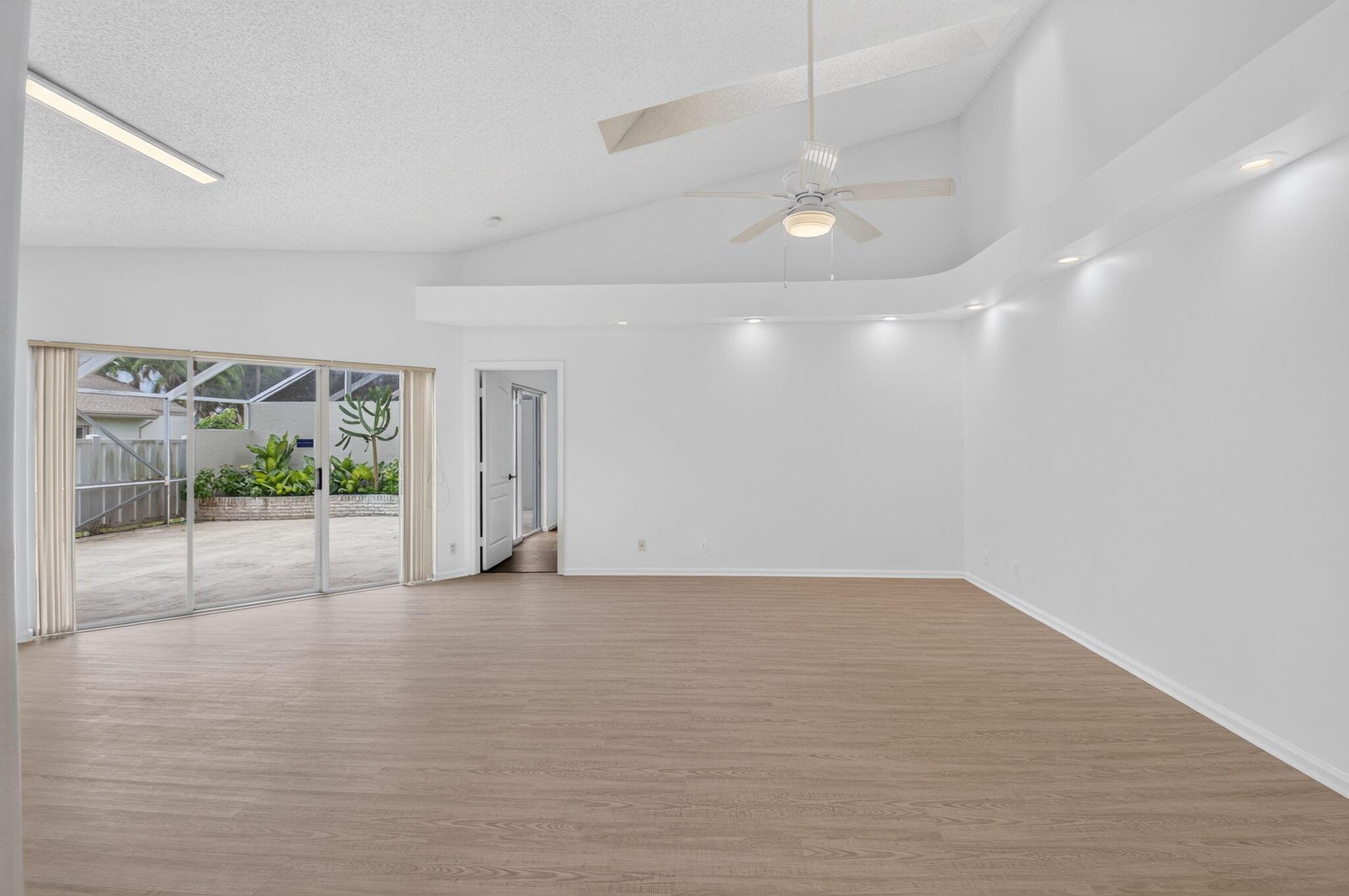 9621 BOCA GARDENS Circle N C, Boca Raton, FL 33496, Boca Raton - Photo 5