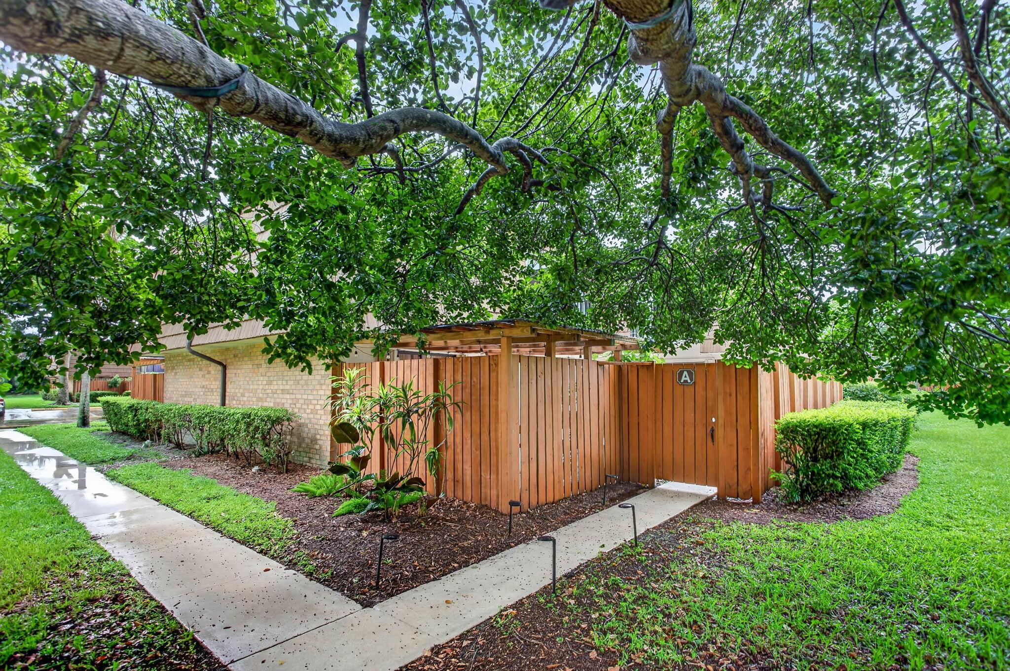 9113 SW 20th Court A, Davie, FL 33324, Davie - Photo 5