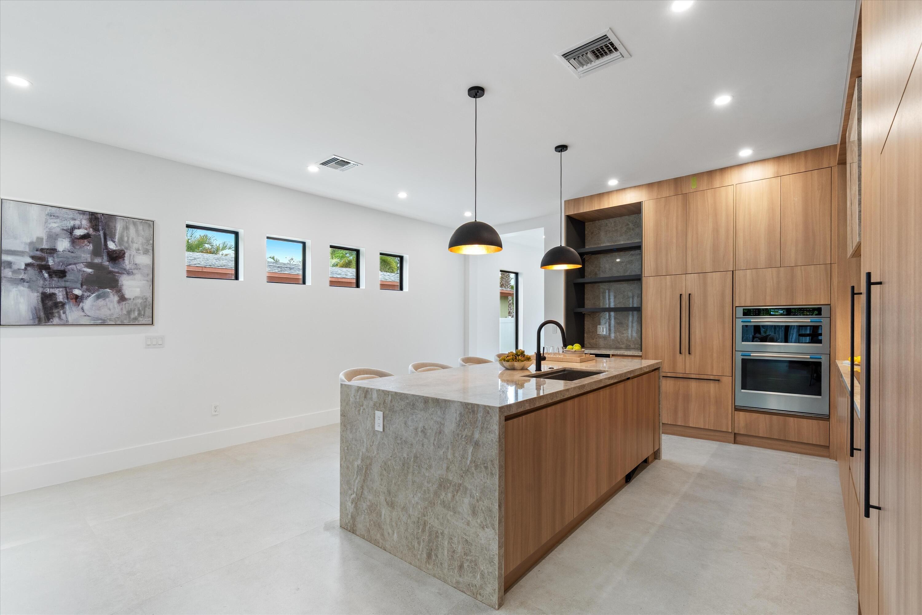 1133 NE 12th Avenue, Fort Lauderdale, FL 33304, Fort Lauderdale - Photo 4