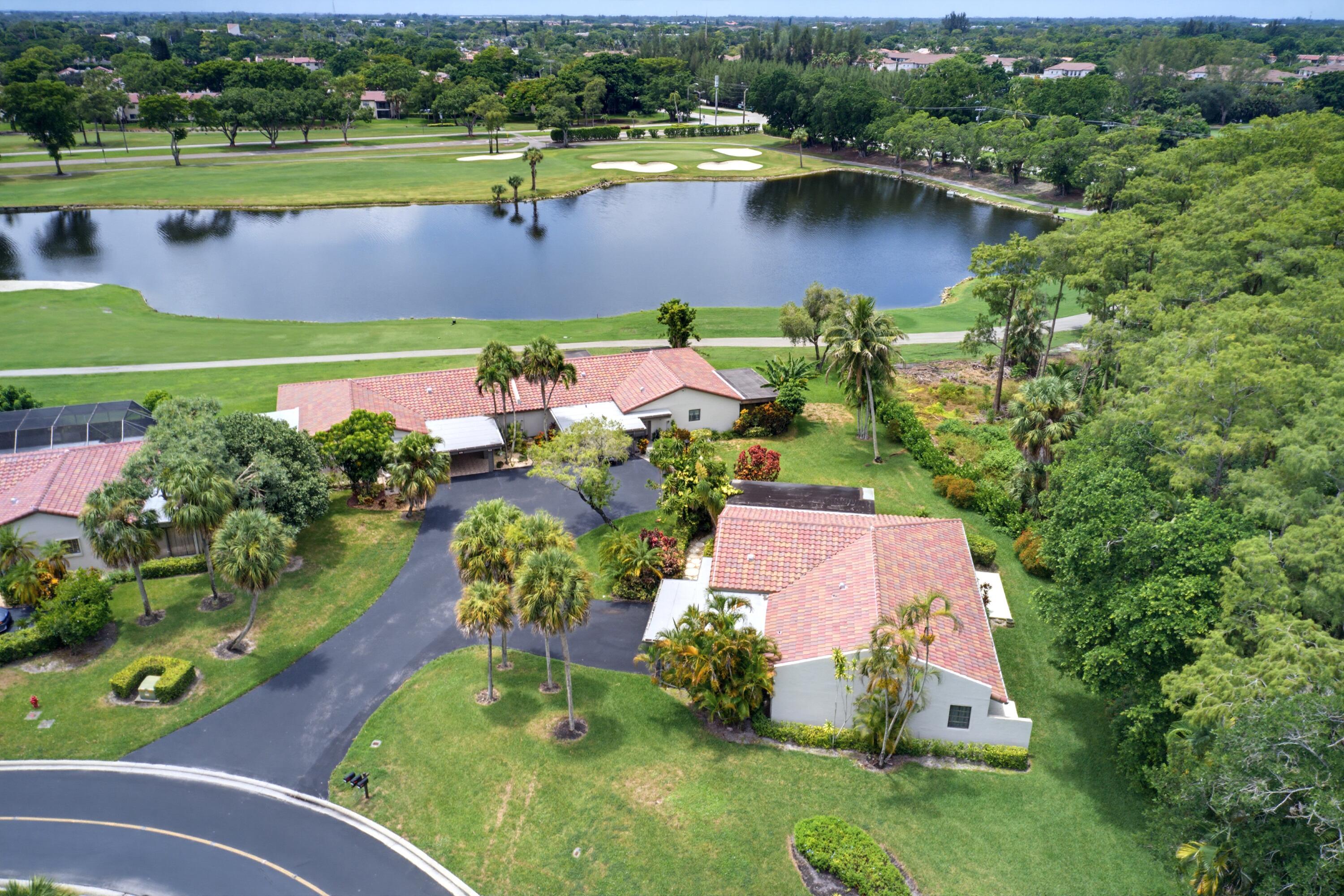21195 JUEGO Circle 16-A, Boca Raton, FL 33433, Boca Raton - Photo 3