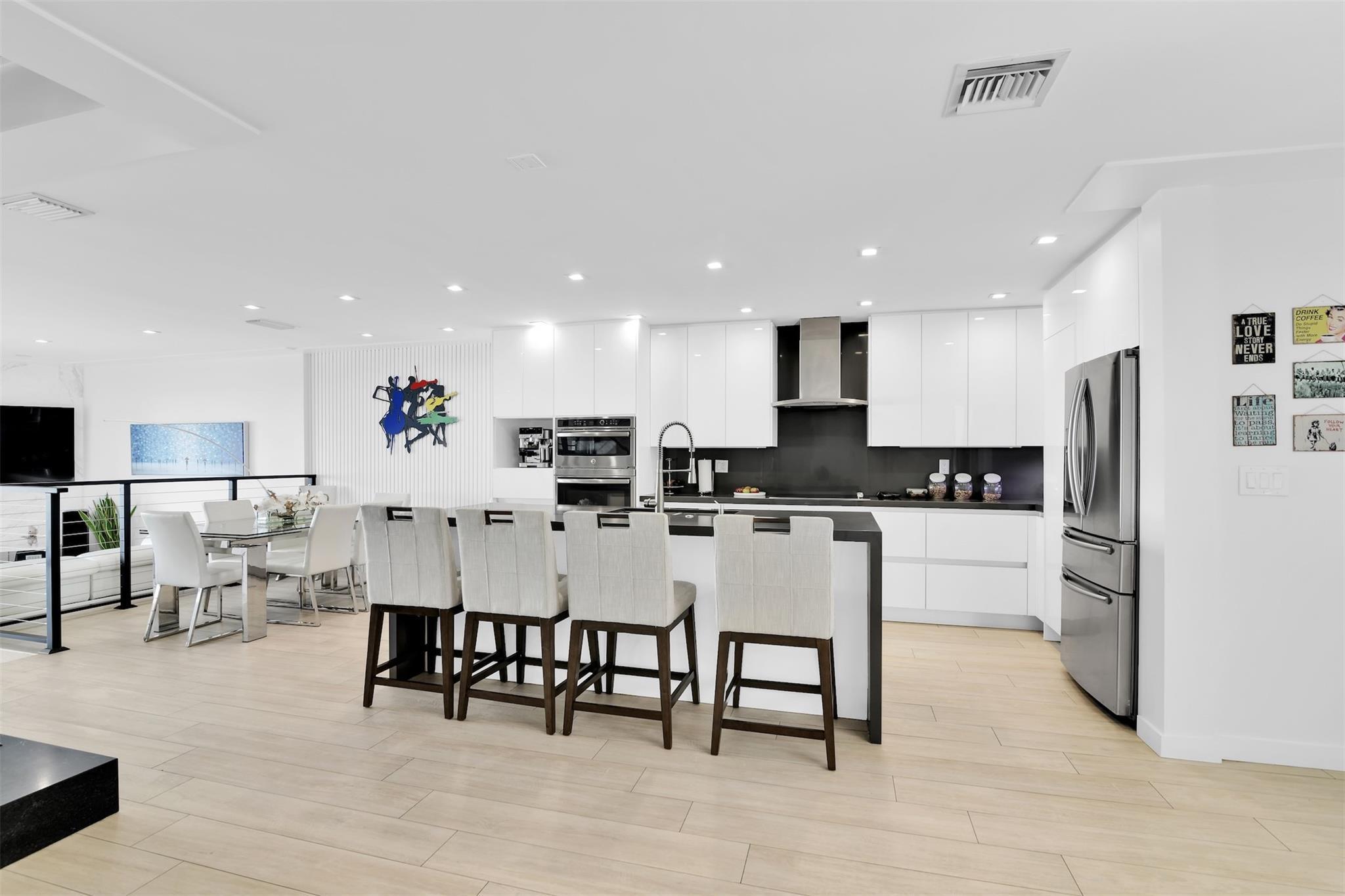 1035 Boca Cove Lane, Highland Beach, FL 33487, Highland Beach - Photo 4