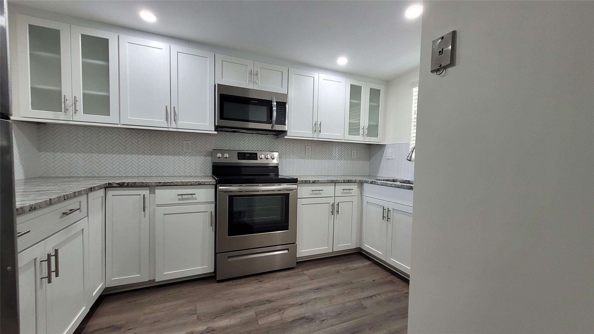 3100 W ROLLING HILLS Circle 609, Davie, FL 33328, Davie - Photo 4