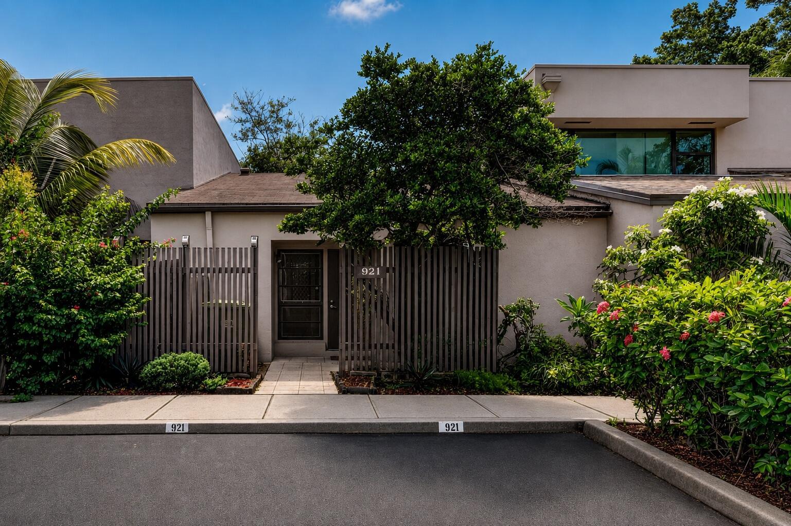 921 NW 122ND Terrace, Pembroke Pines, FL 33026, Pembroke Pines