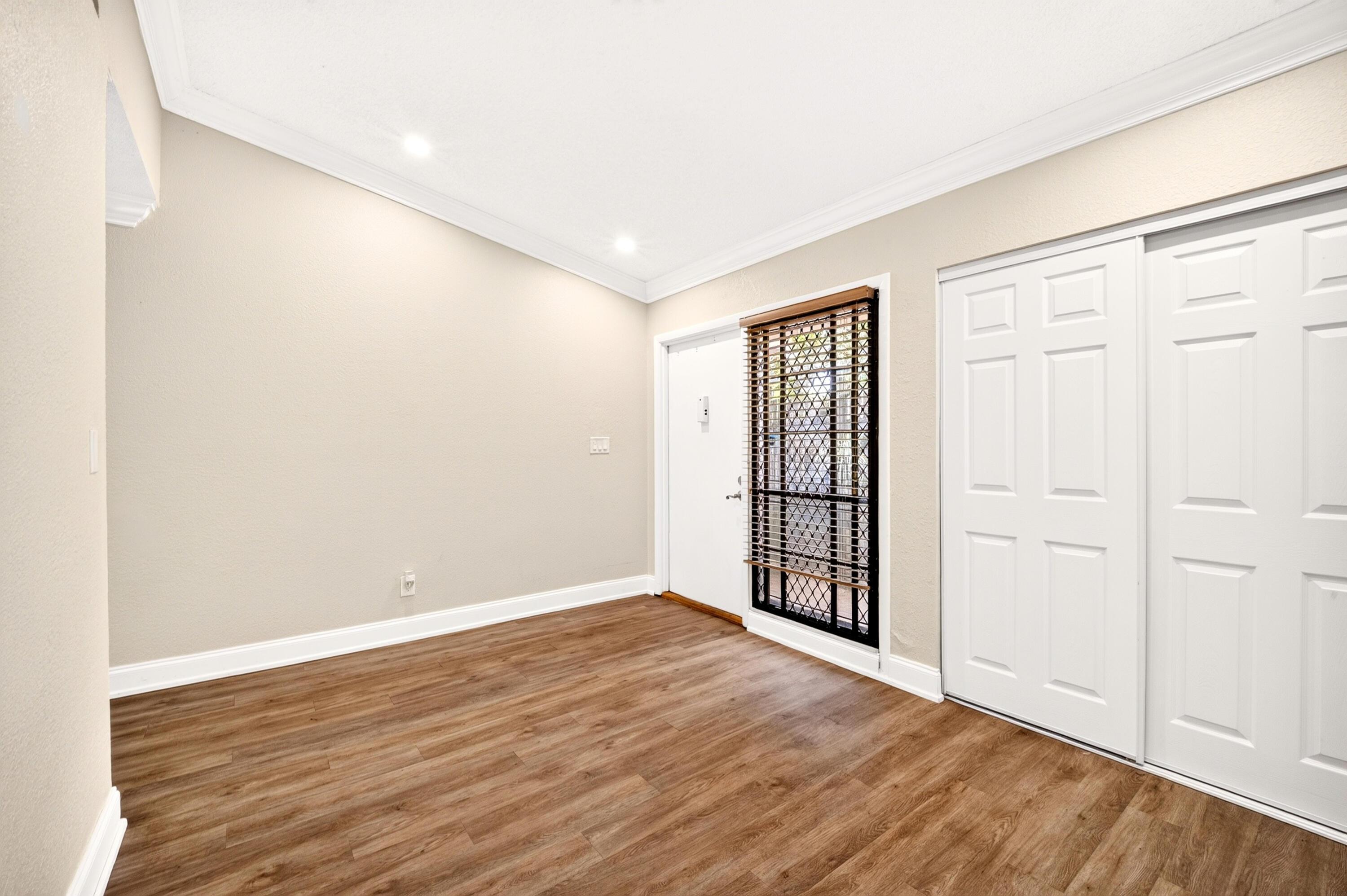 921 NW 122ND Terrace, Pembroke Pines, FL 33026, Pembroke Pines - Photo 5