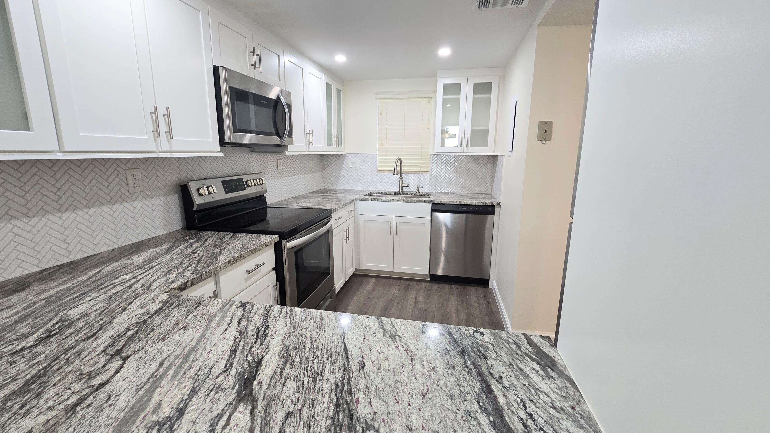 3100 W ROLLING HILLS Circle 609, Davie, FL 33328, Davie - Photo 2
