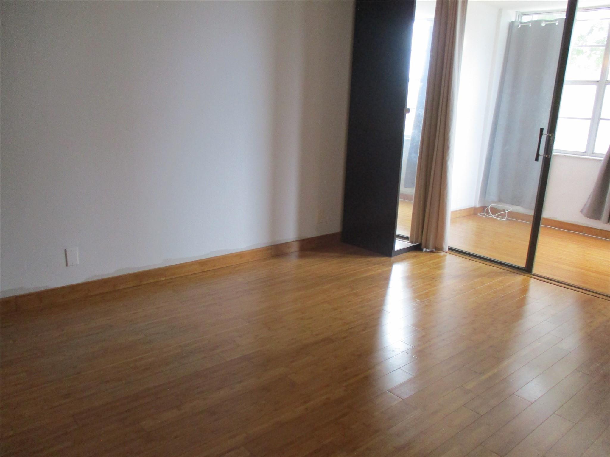 2731 TAFT Street 201, Hollywood, FL 33020, Hollywood - Photo 5