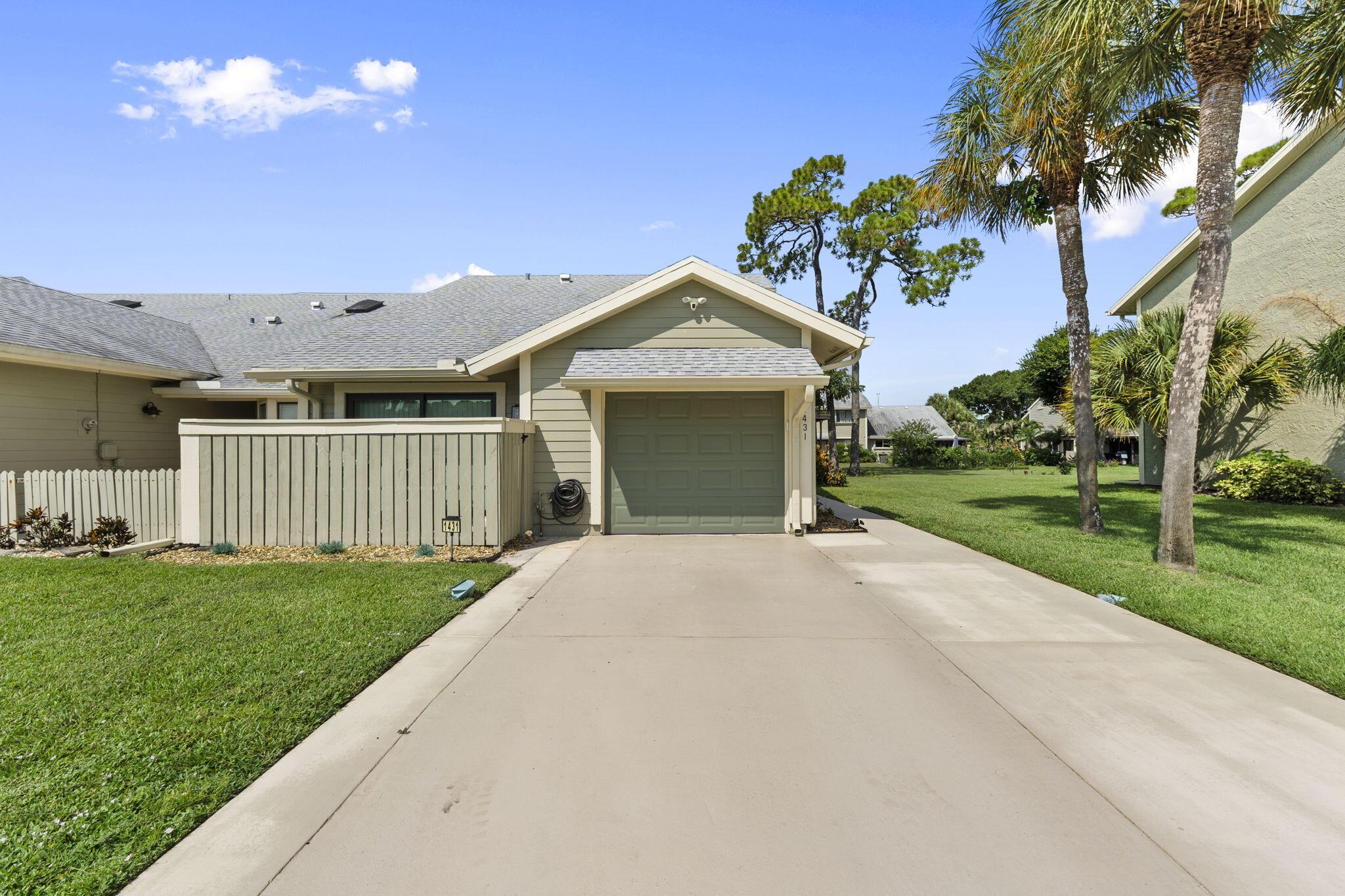 1431 SE COLCHESTER Circle, Port St. Lucie, FL 34952, Port St. Lucie