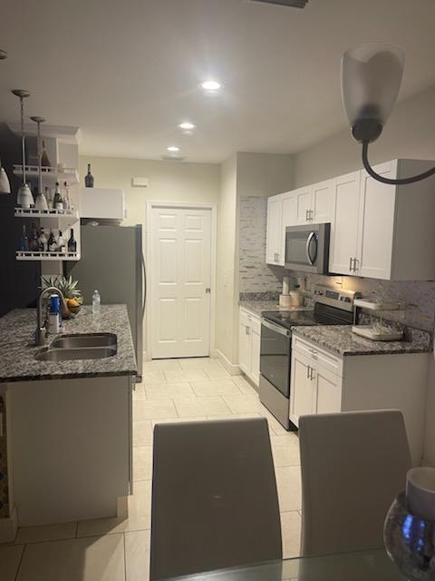 4111 20th Street SW, Lehigh Acres, FL 33976, Lehigh Acres - Photo 3