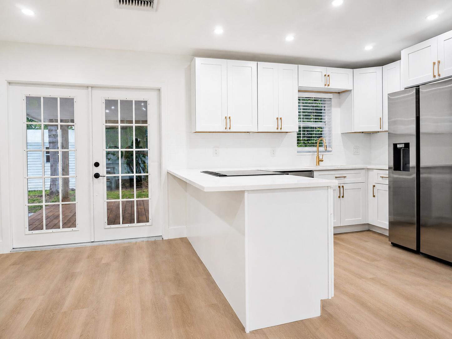 2013 Longwood Road, West Palm Beach, FL 33409, West Palm Beach - Photo 5