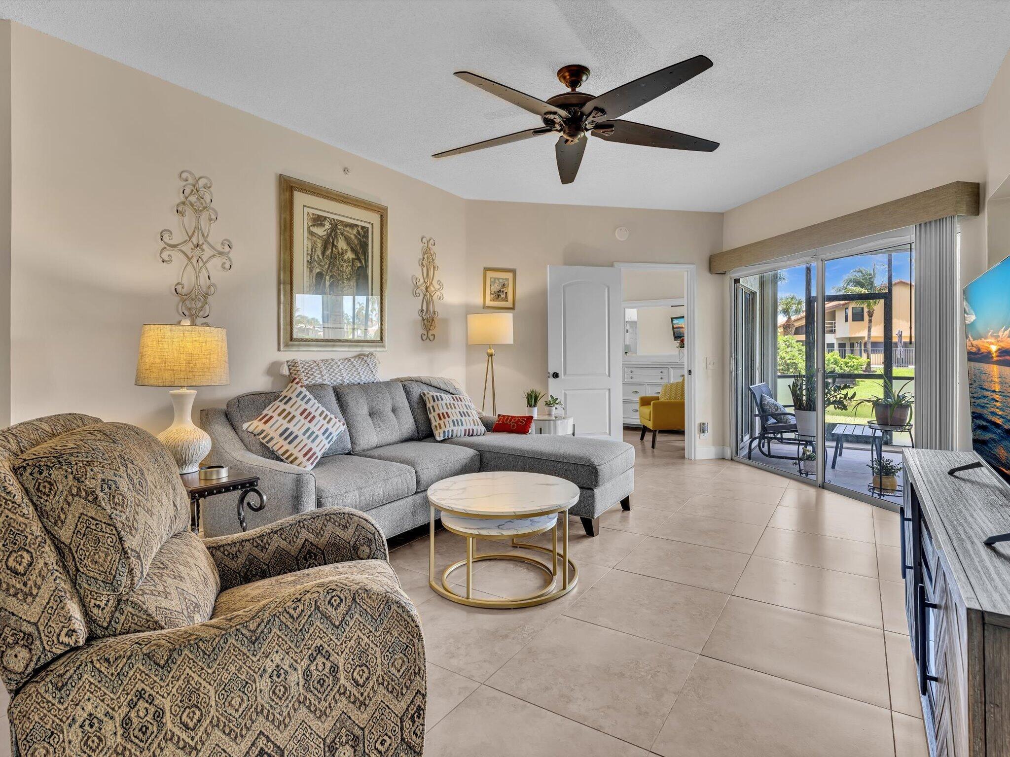 23156 Fountain View Drive D, Boca Raton, FL 33433, Boca Raton - Photo 5