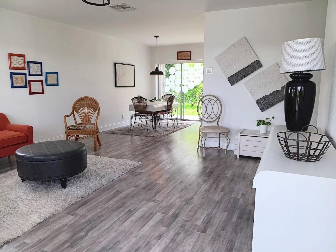 7105 NW 74th Place, Tamarac, FL 33321, Tamarac - Photo 2