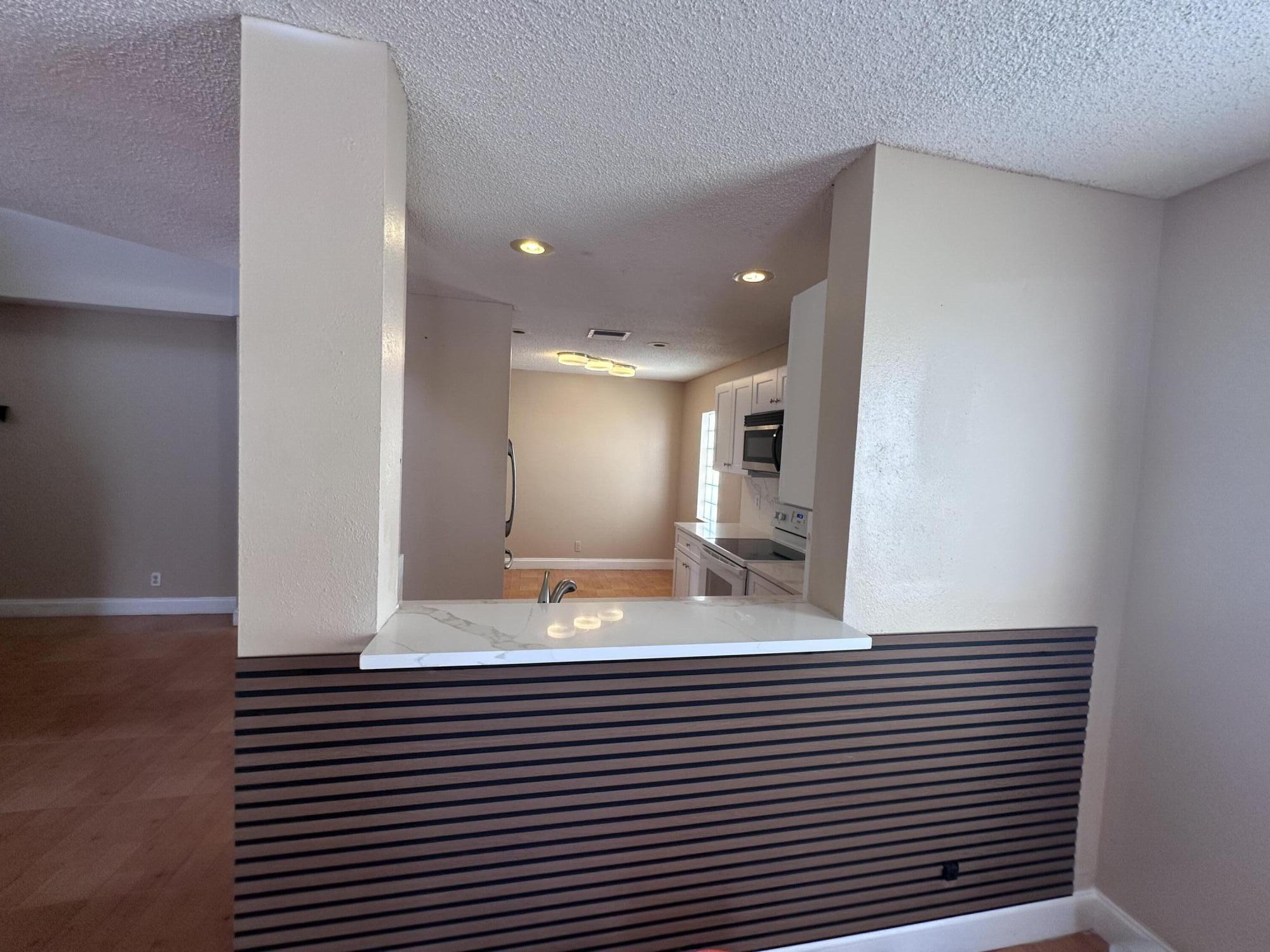 9761 NW 2nd Street, Coral Springs, FL 33071, Coral Springs - Photo 4