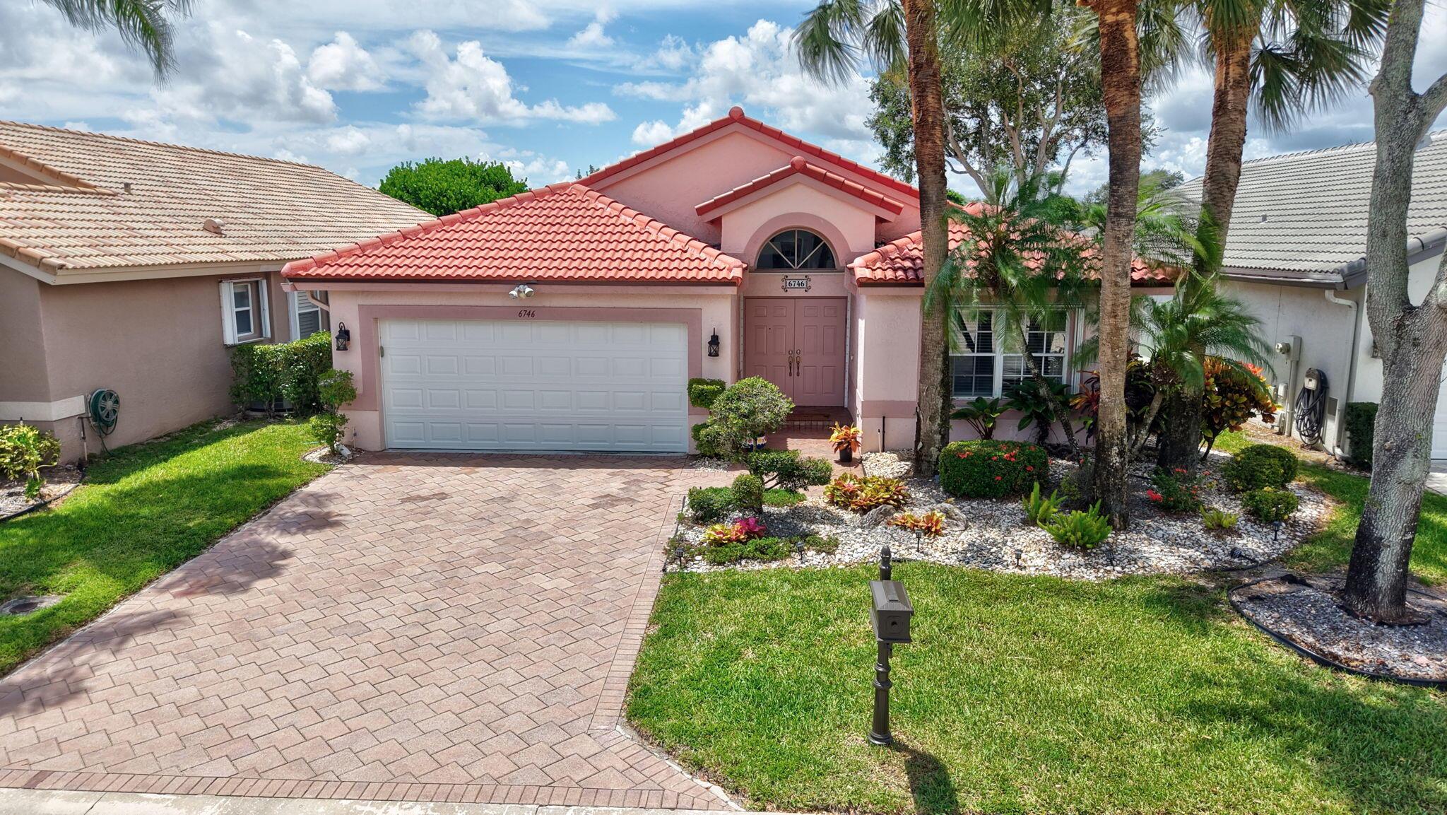6746 Sun River Road, Boynton Beach, FL 33437, Boynton Beach - Photo 2