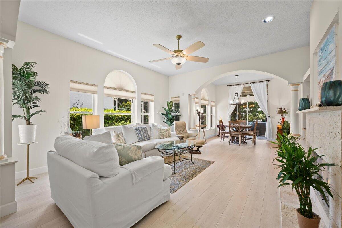 21 Grand Bay Circle, Juno Beach, FL 33408, Juno Beach - Photo 5