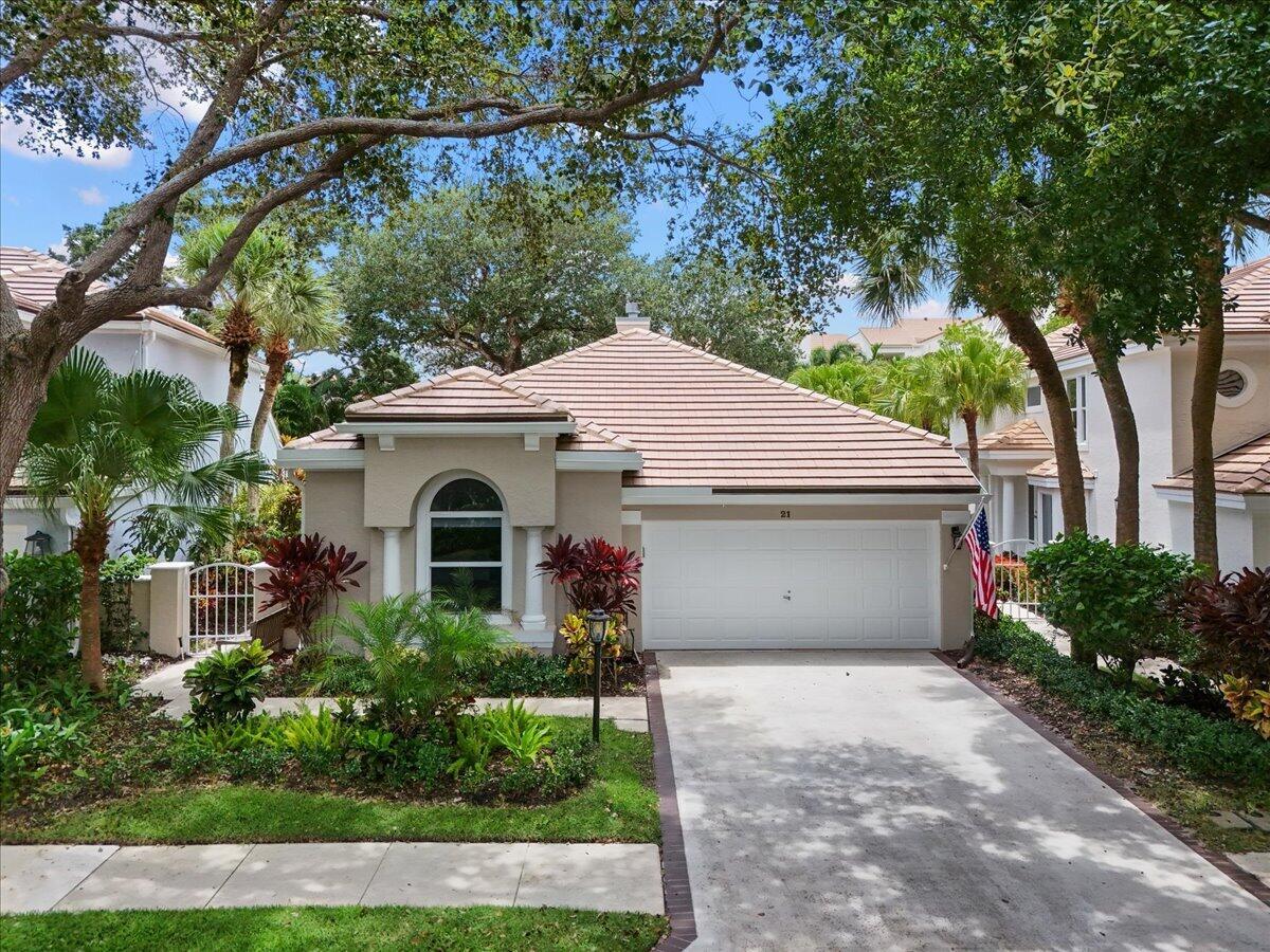 21 Grand Bay Circle, Juno Beach, FL 33408, Juno Beach