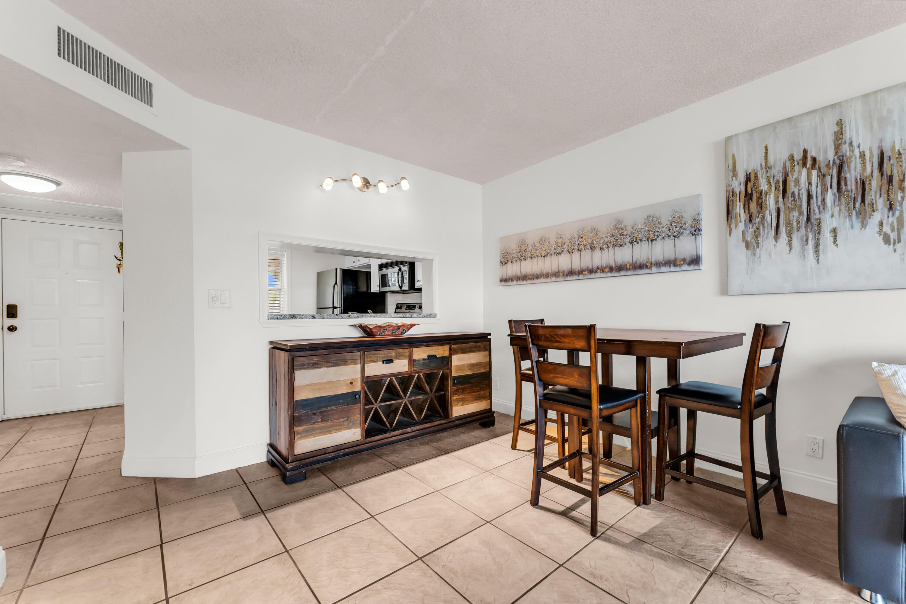 5510 Lakeside Drive 106, Margate, FL 33063, Margate - Photo 5