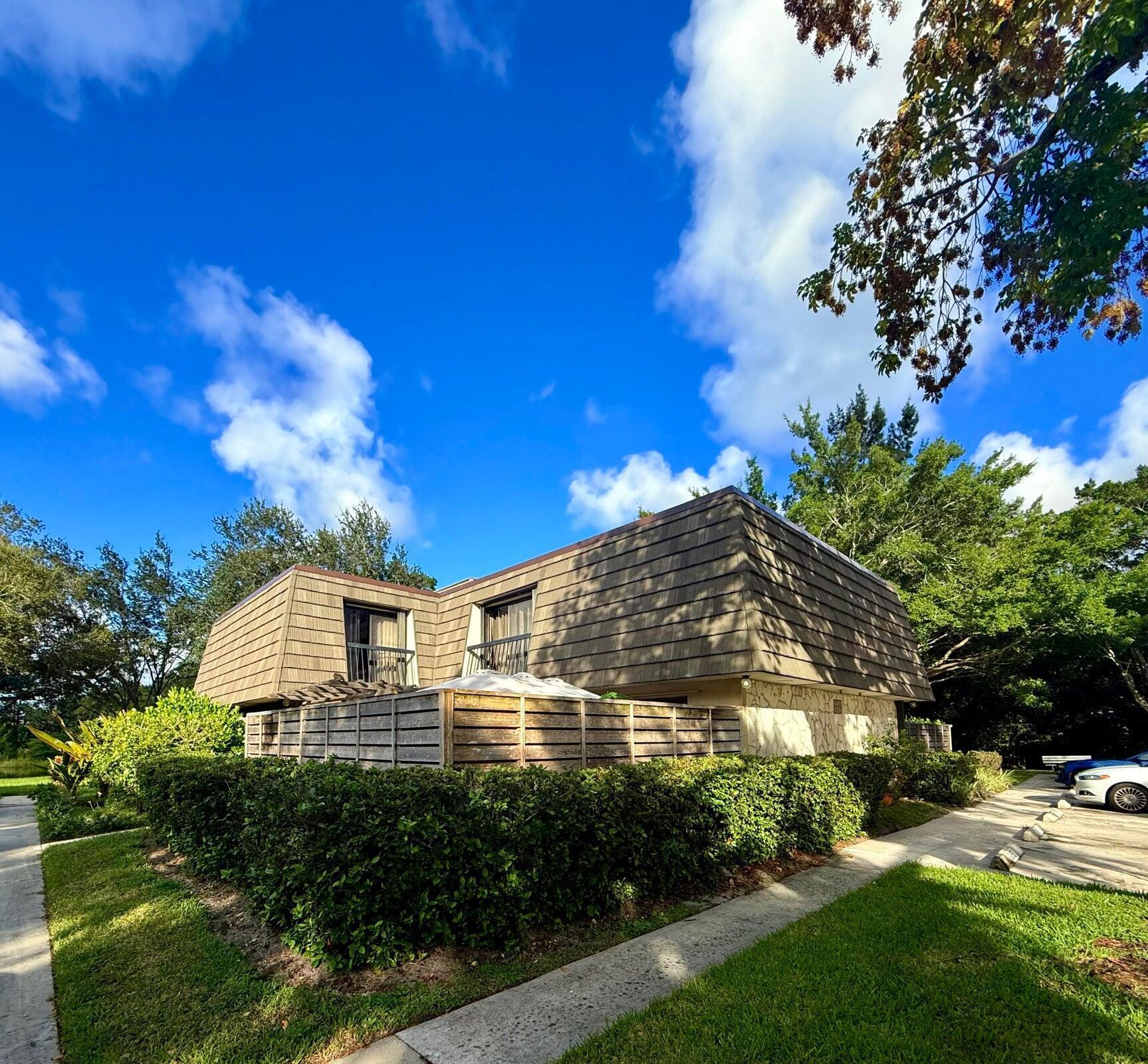 903 9TH Terrace, Palm Beach Gardens, FL 33418, Palm Beach Gardens