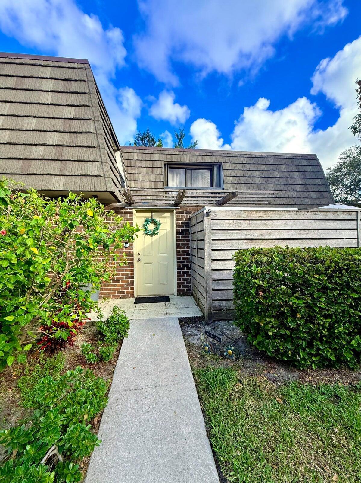903 9TH Terrace, Palm Beach Gardens, FL 33418, Palm Beach Gardens - Photo 4