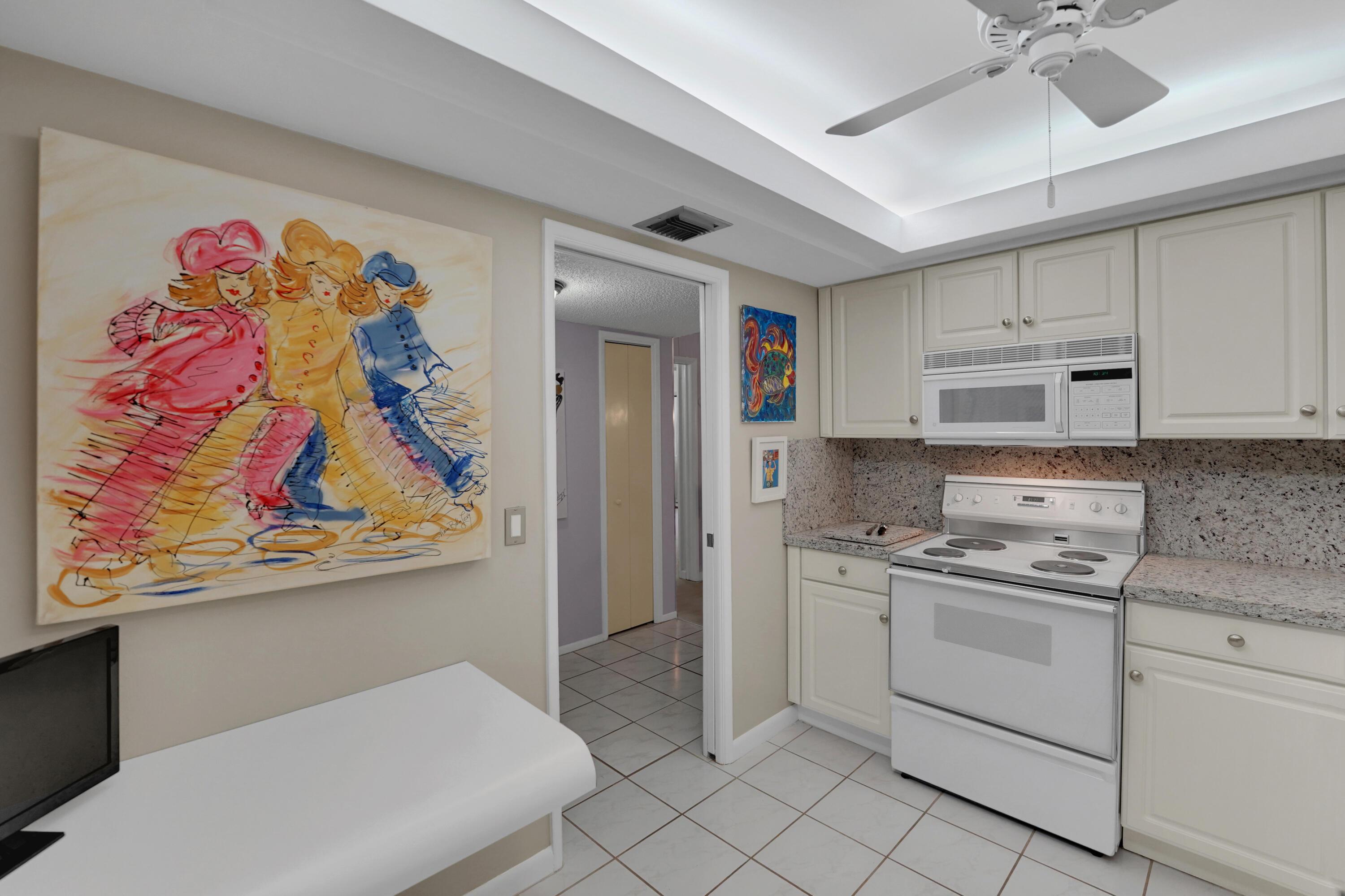 804 CYPRESS GROVE Lane 210, Pompano Beach, FL 33069, Pompano Beach - Photo 3