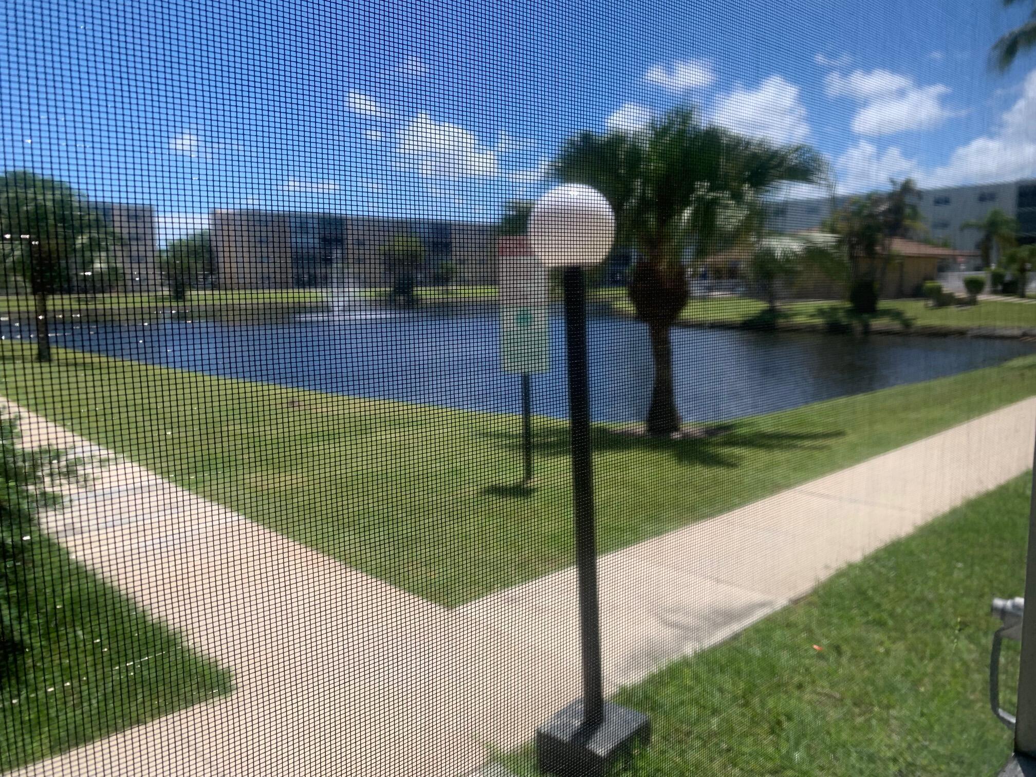 424 SE 10TH Street 104, Dania Beach, FL 33004, Dania Beach - Photo 4