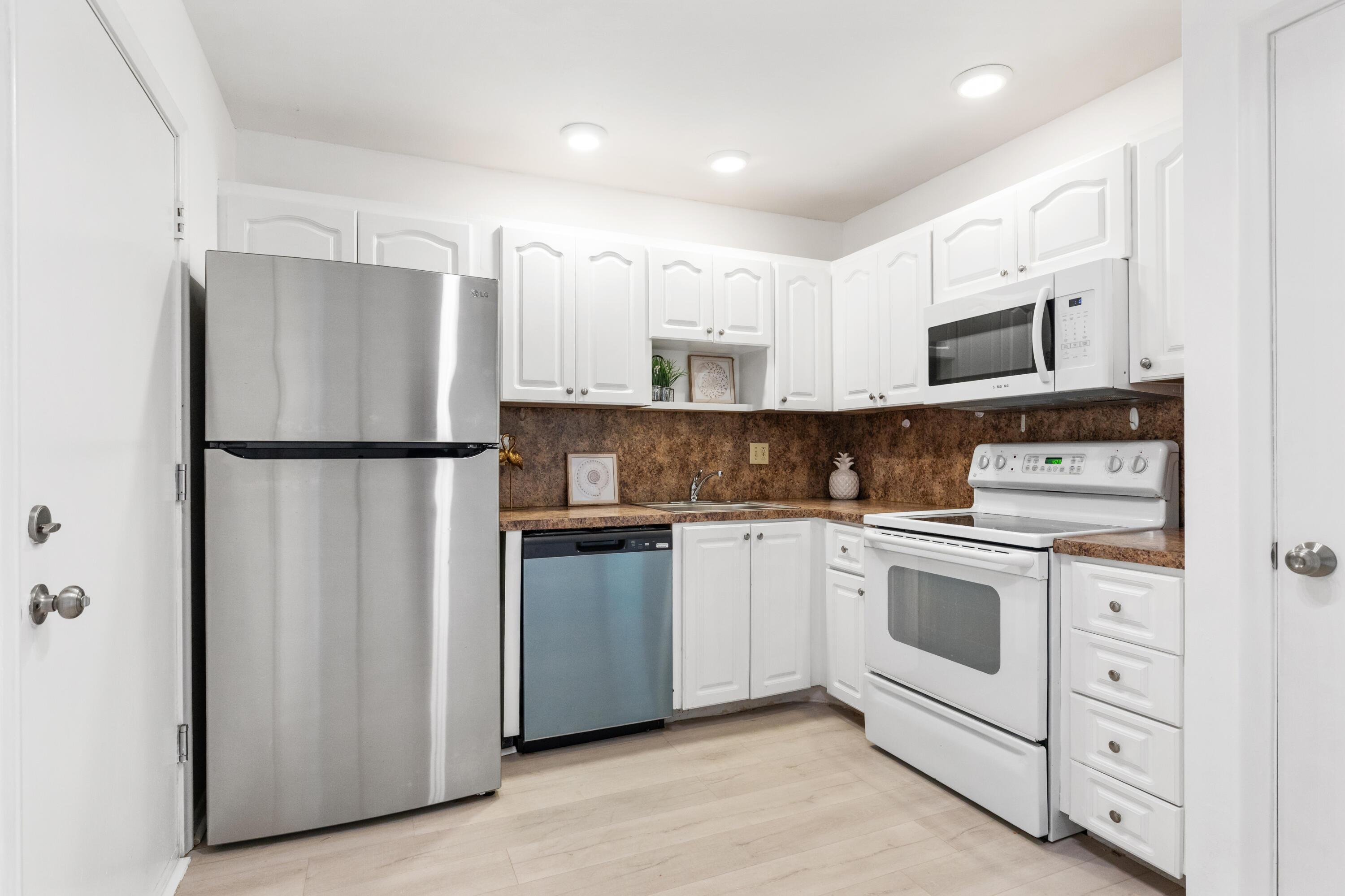4851 NW 21st Street 203, Lauderhill, FL 33313, Lauderhill