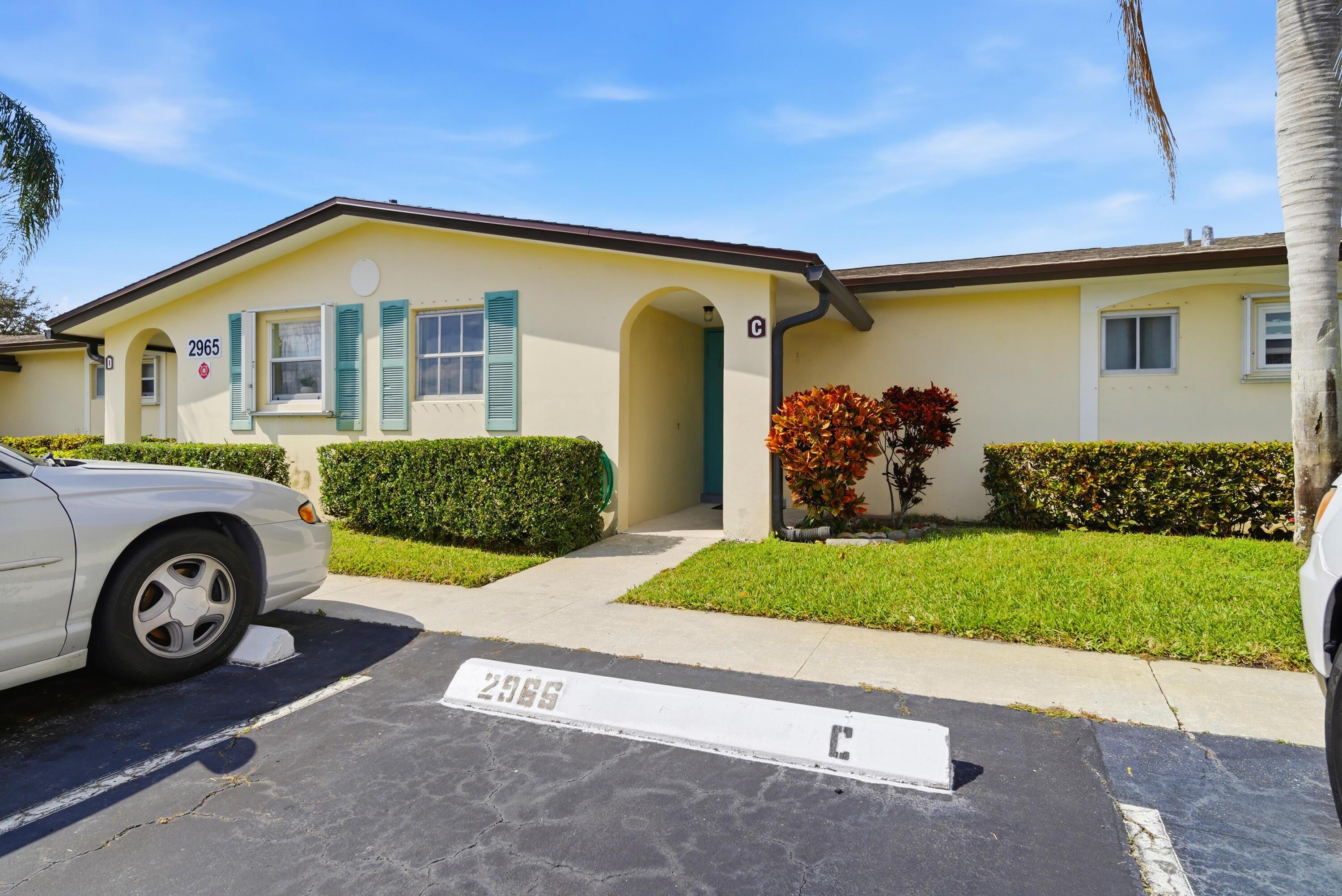 2965 ASHLEY Drive W C, West Palm Beach, FL 33415, West Palm Beach - Photo 3