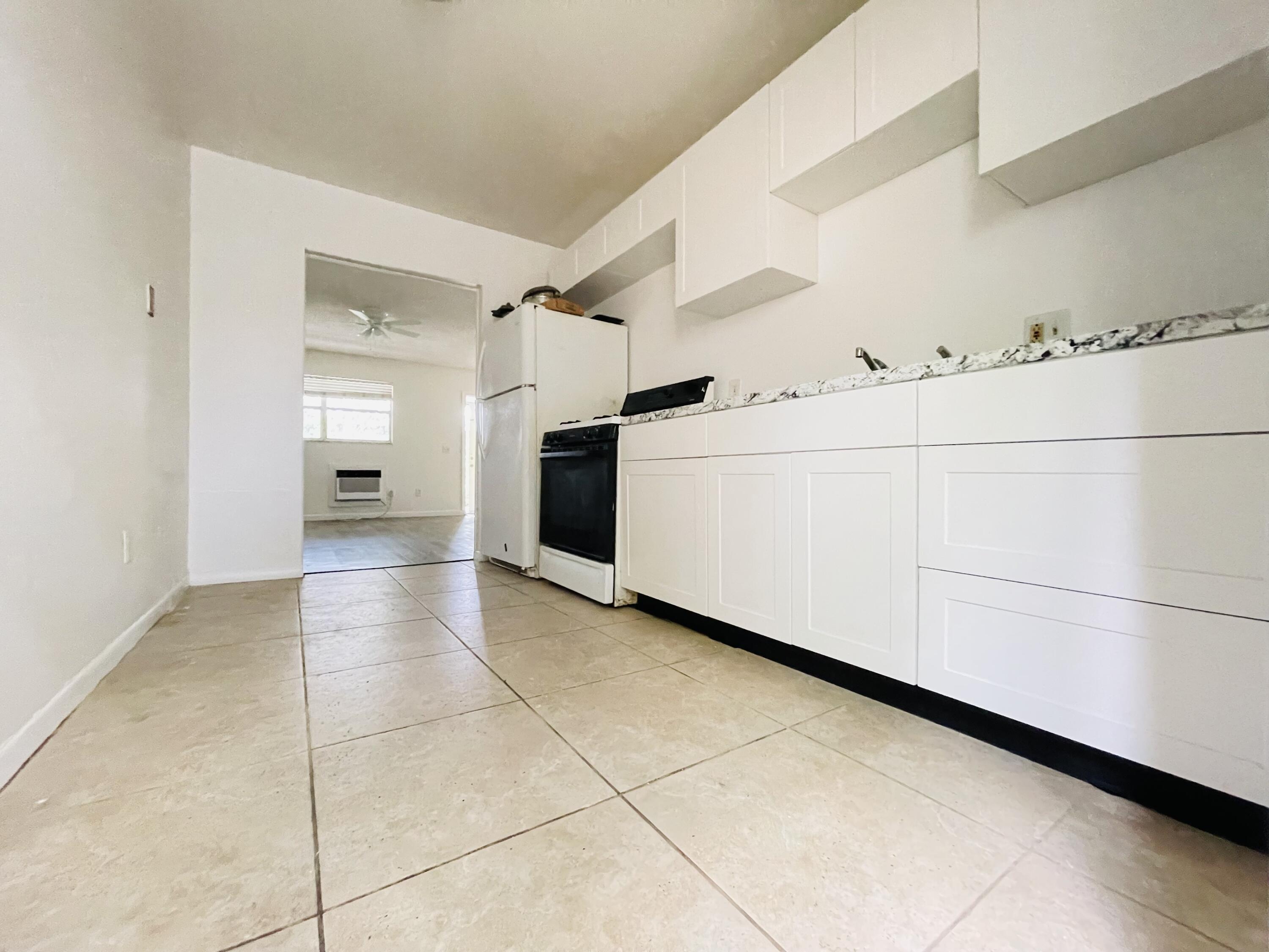 531 27th Street Unit 1, West Palm Beach, FL 33407, West Palm Beach - Photo 2