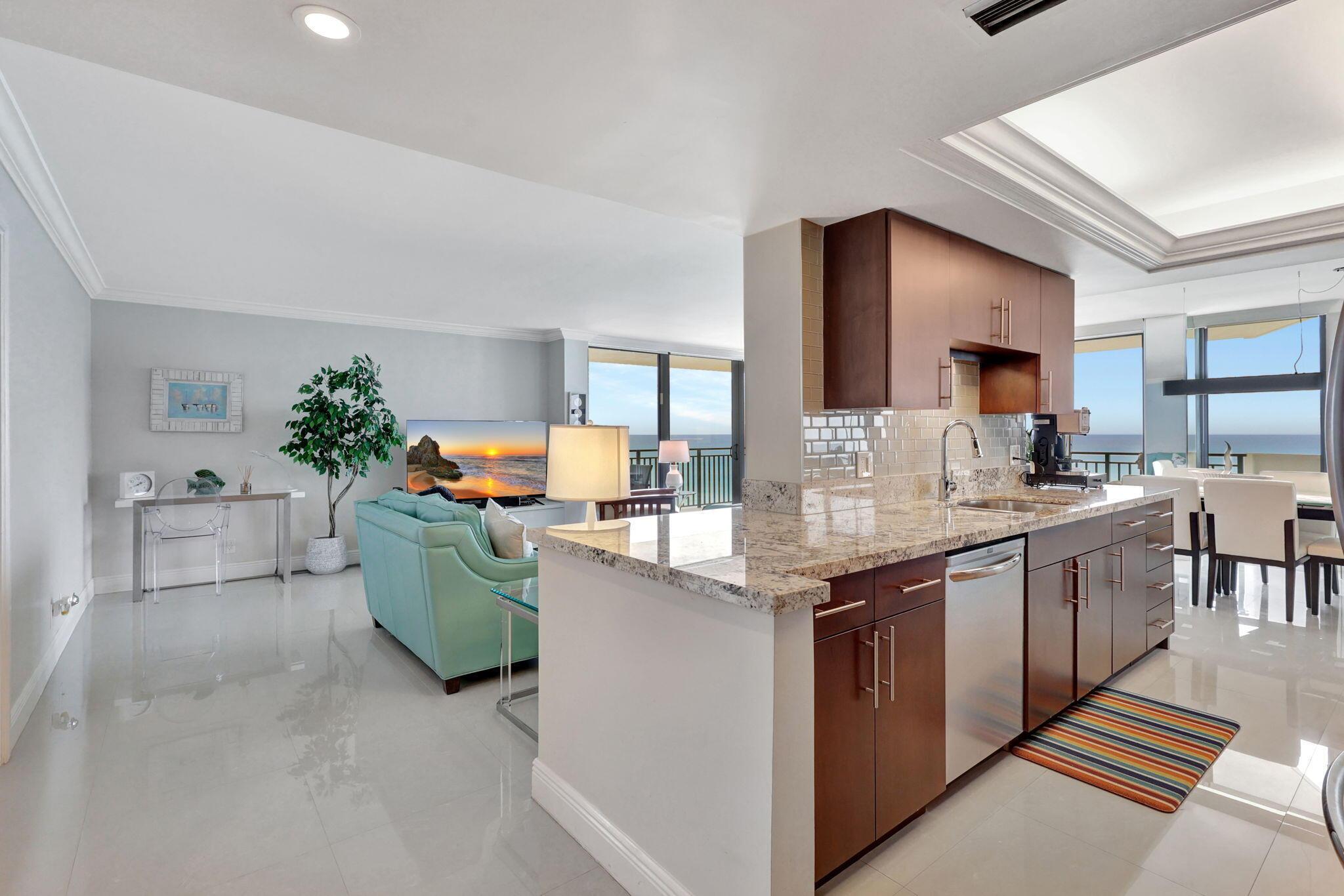 5460 N Ocean Drive 7-A, Singer Island, FL 33404, Singer Island - Photo 2