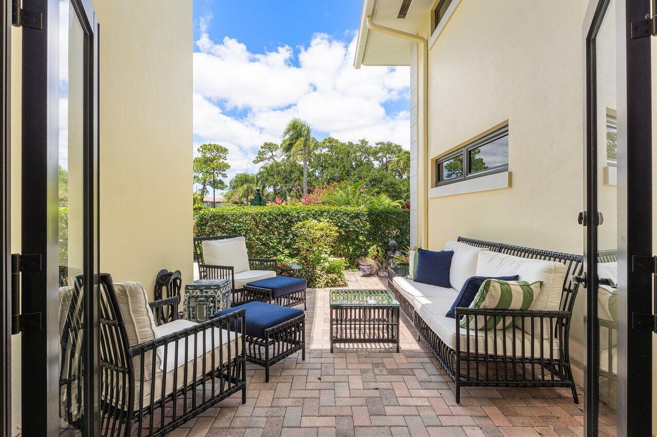 3721 Quail Ridge Drive N Bobwhite C, Boynton Beach, FL 33436, Boynton Beach - Photo 2